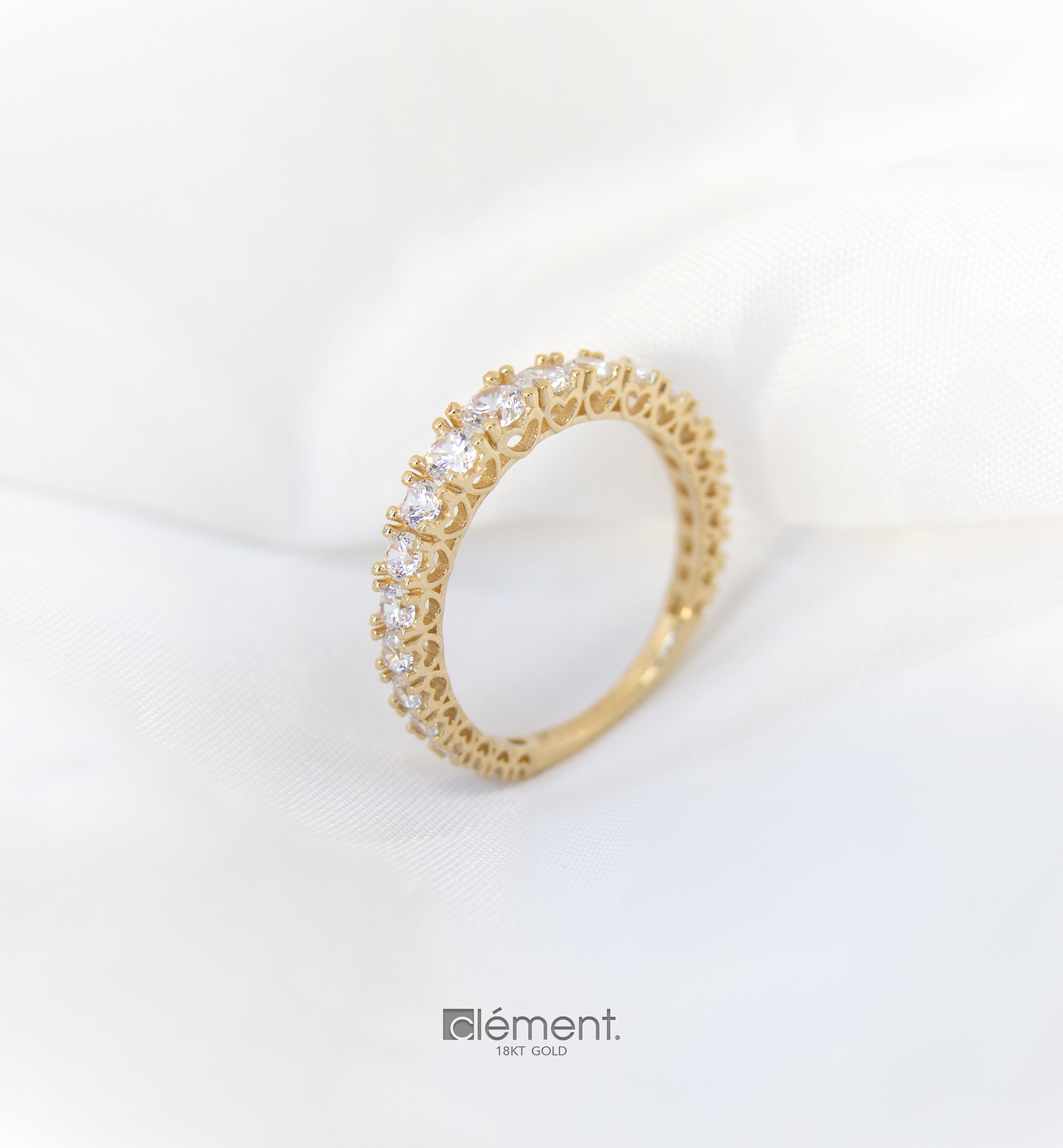 18ct White Gold Ring with Cubic Zircon Stones