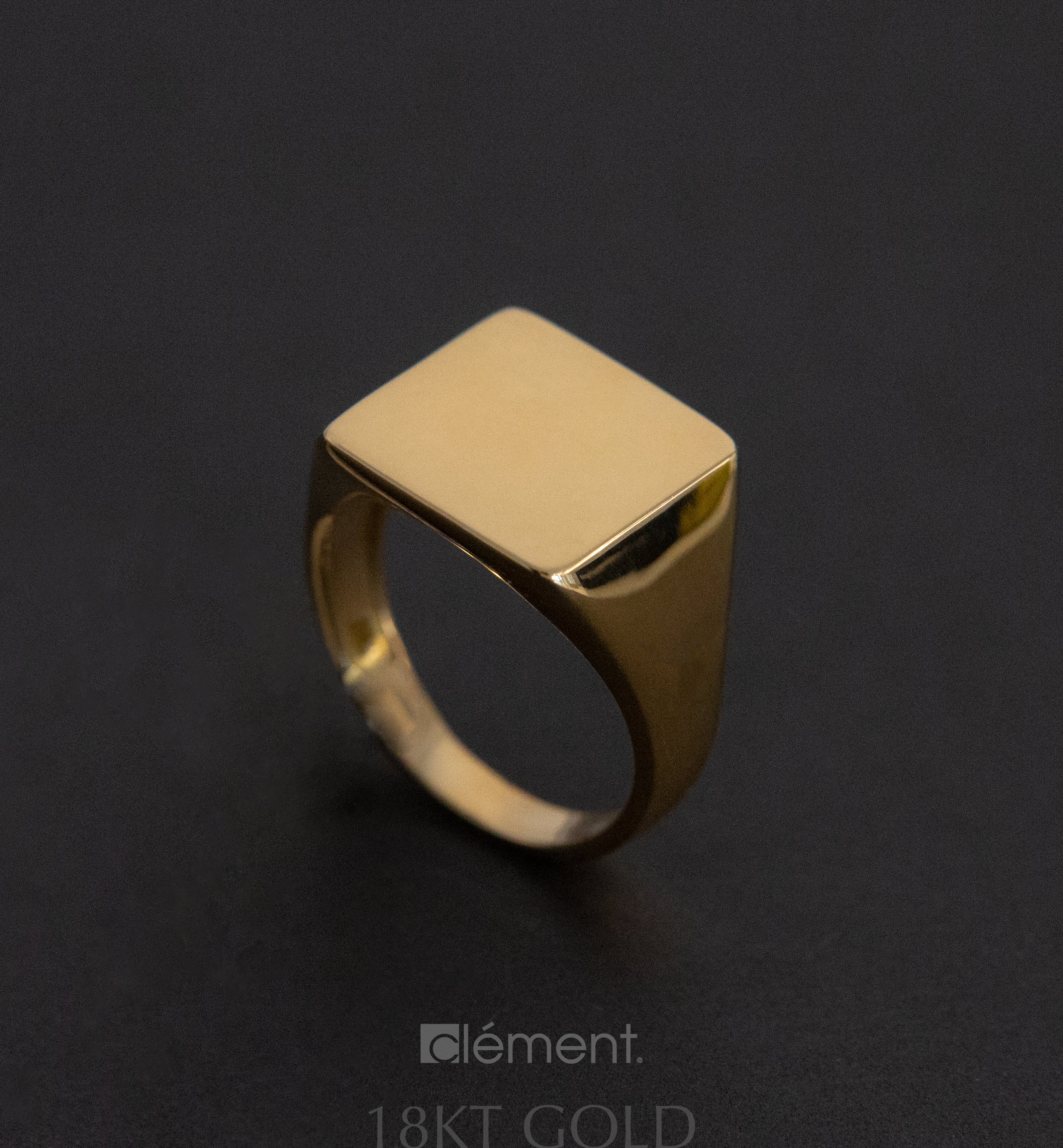 18ct Yellow Gold Signet Ring