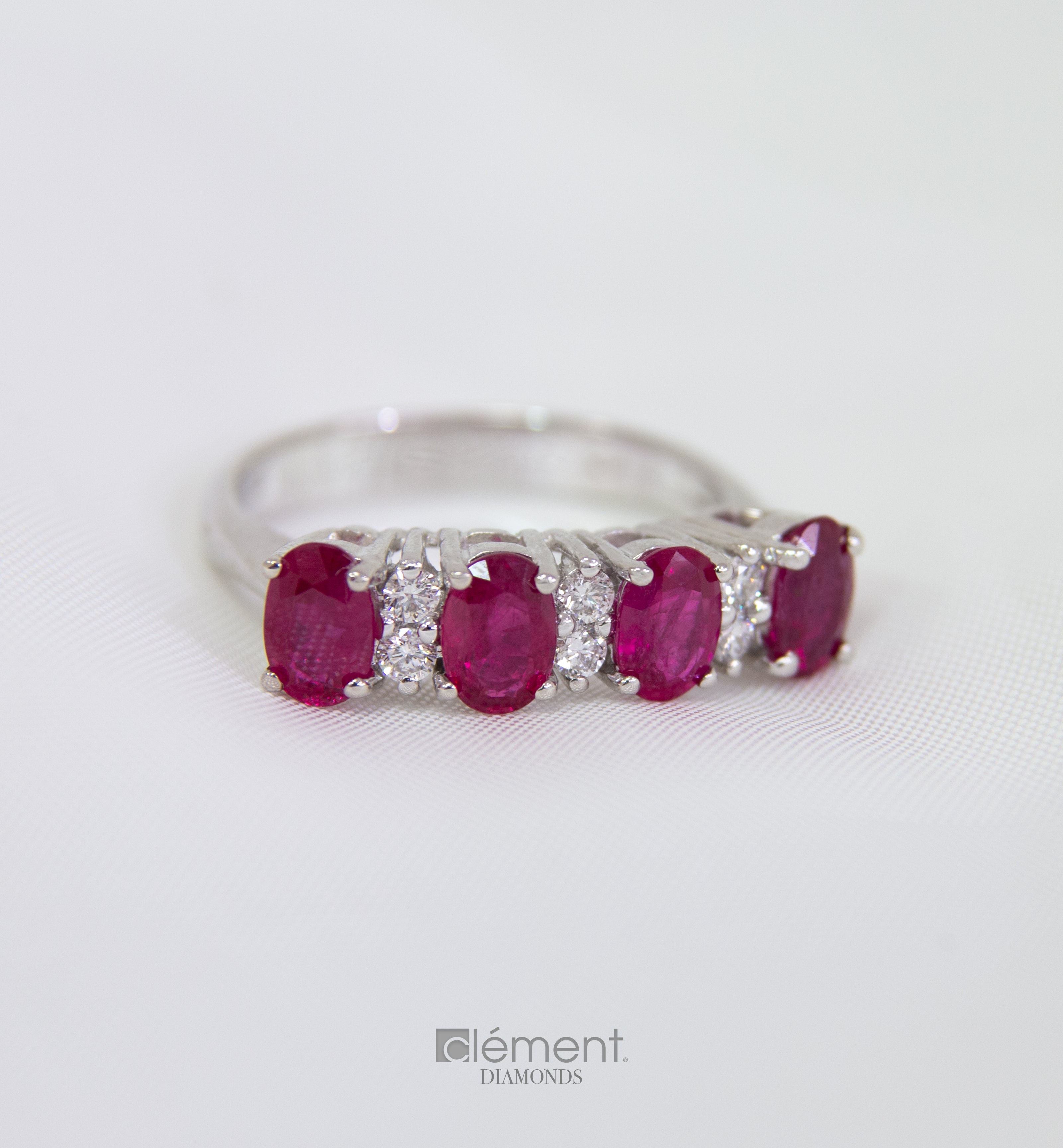 18ct White Gold Diamond & Ruby Ring