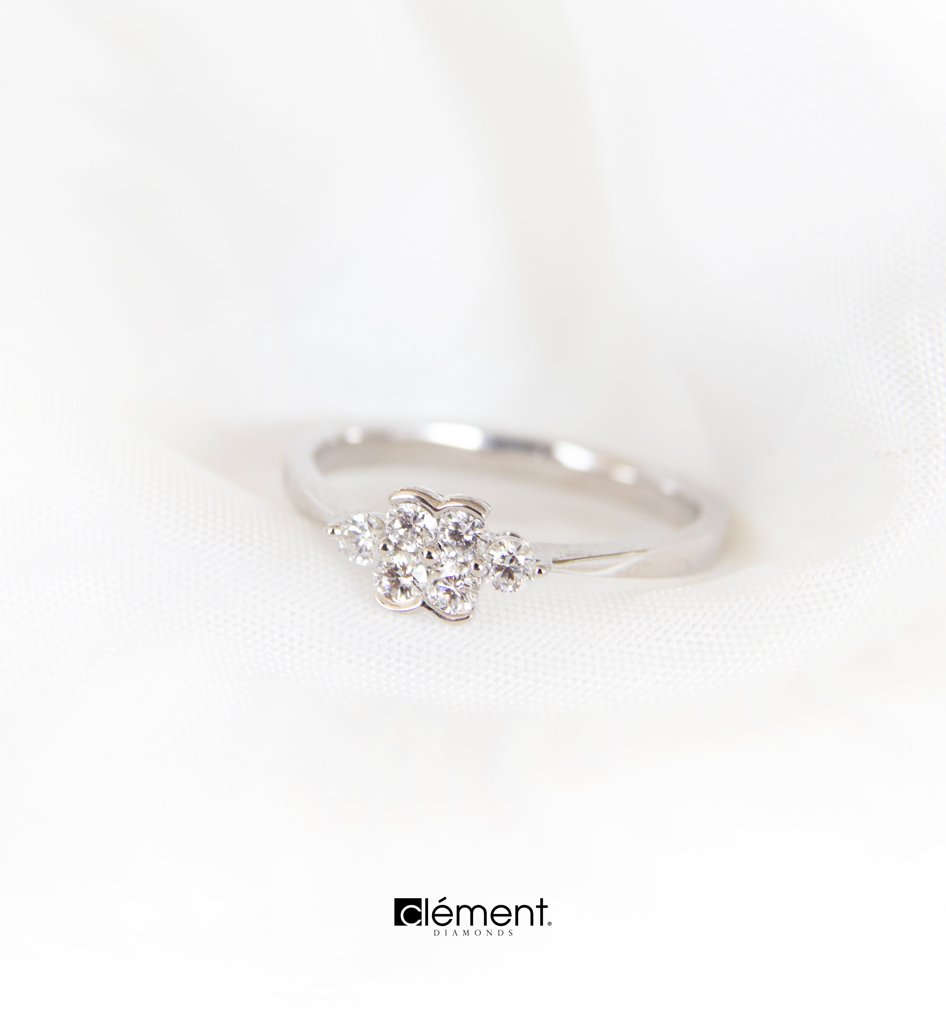 18ct Gold Diamond Ring
