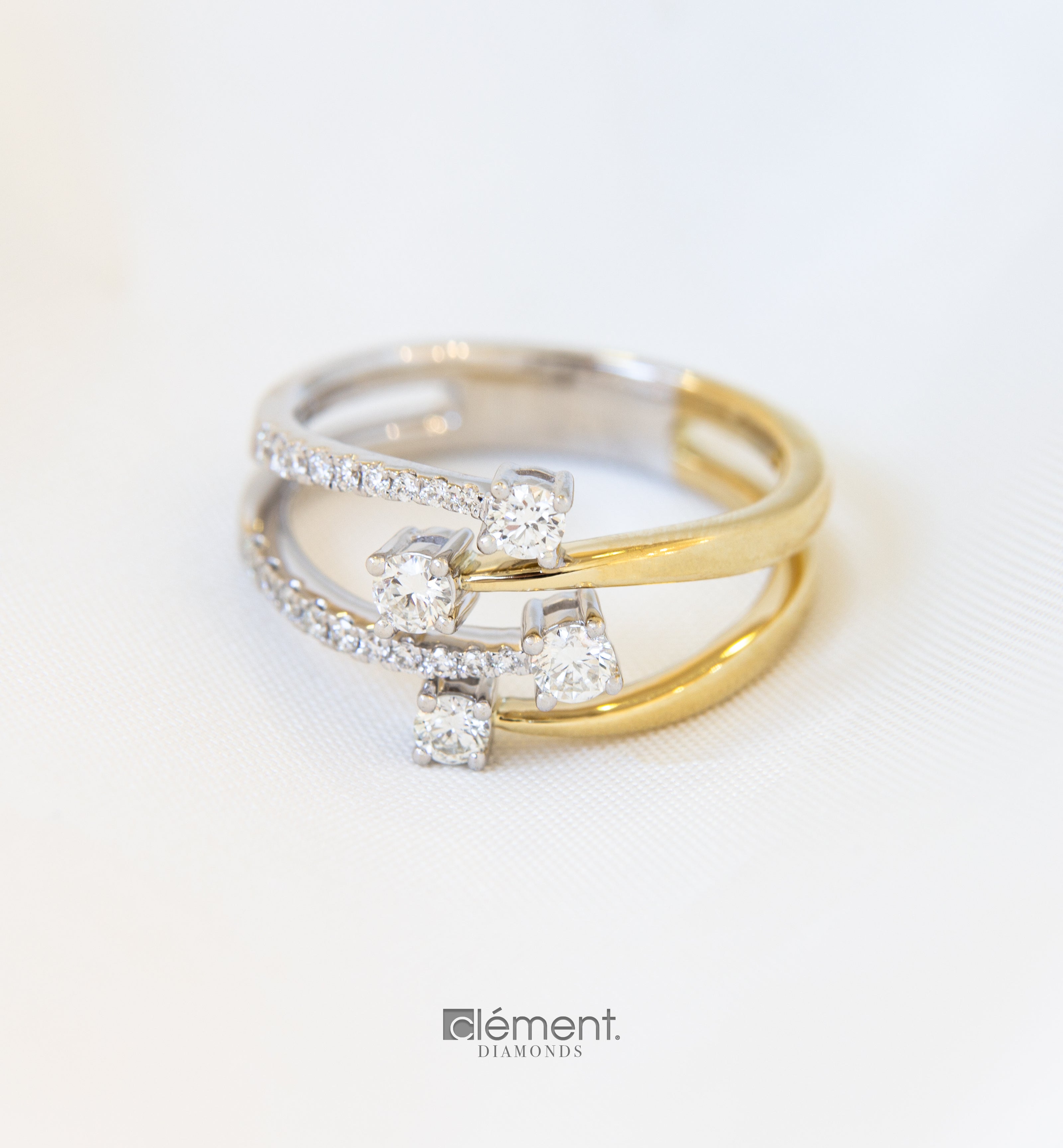 18ct Two-Tone Diamond Ring