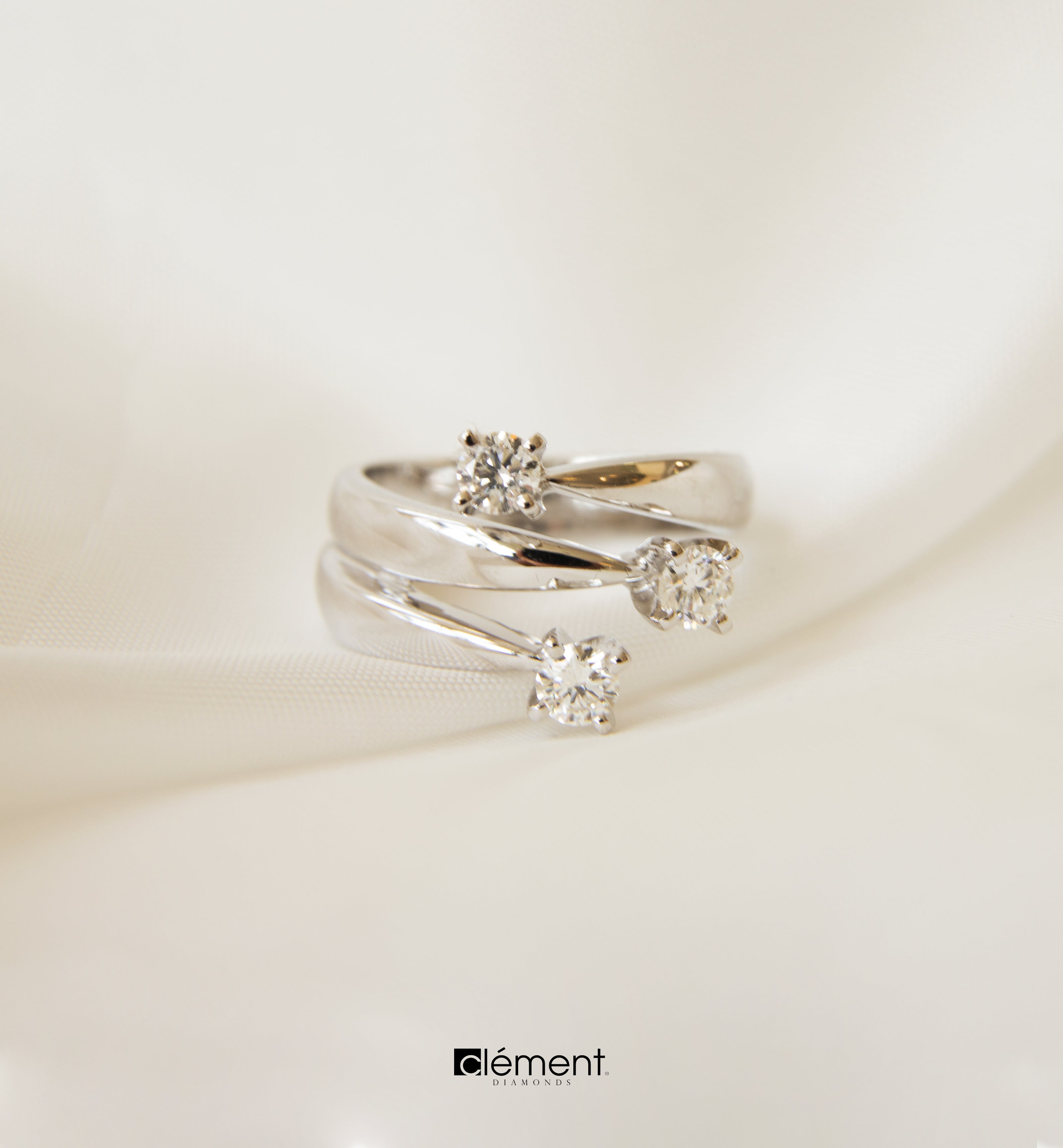 18ct White Gold Natural Diamond Trilogy Ring