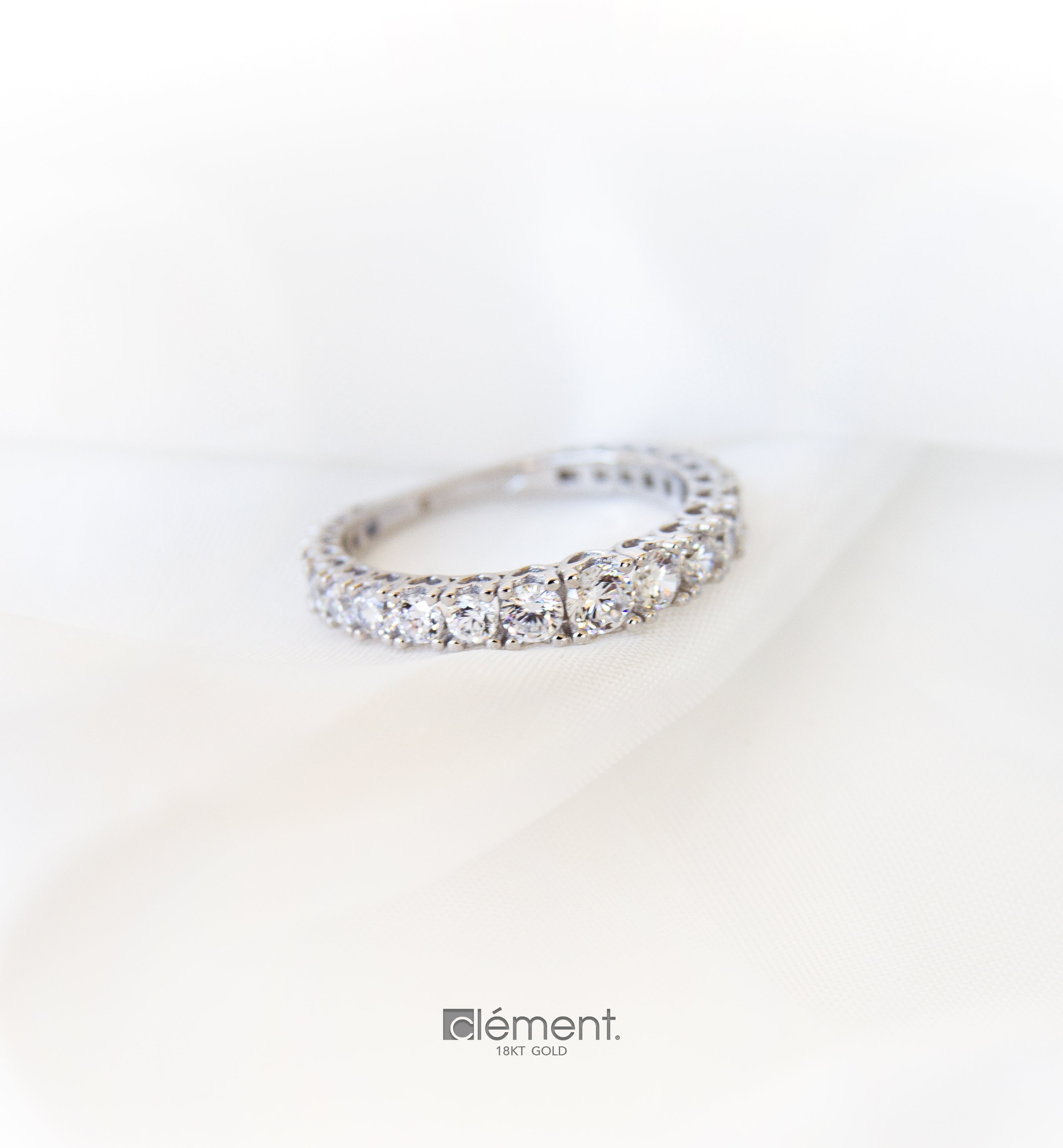 18ct White Gold Ring with Cubic Zircon Stones