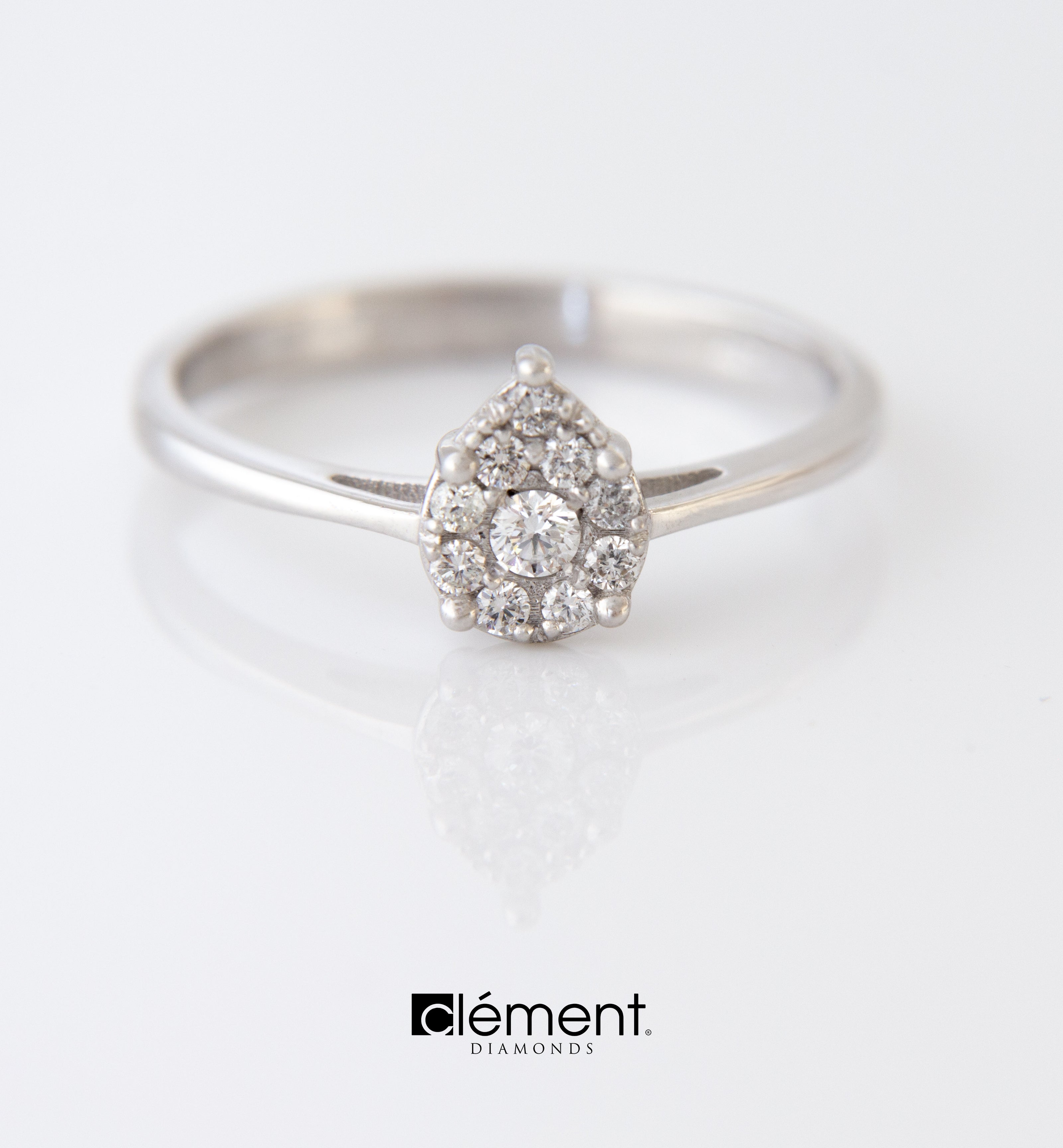 18ct White Gold Cluster of Diamond Pear Shape Ring