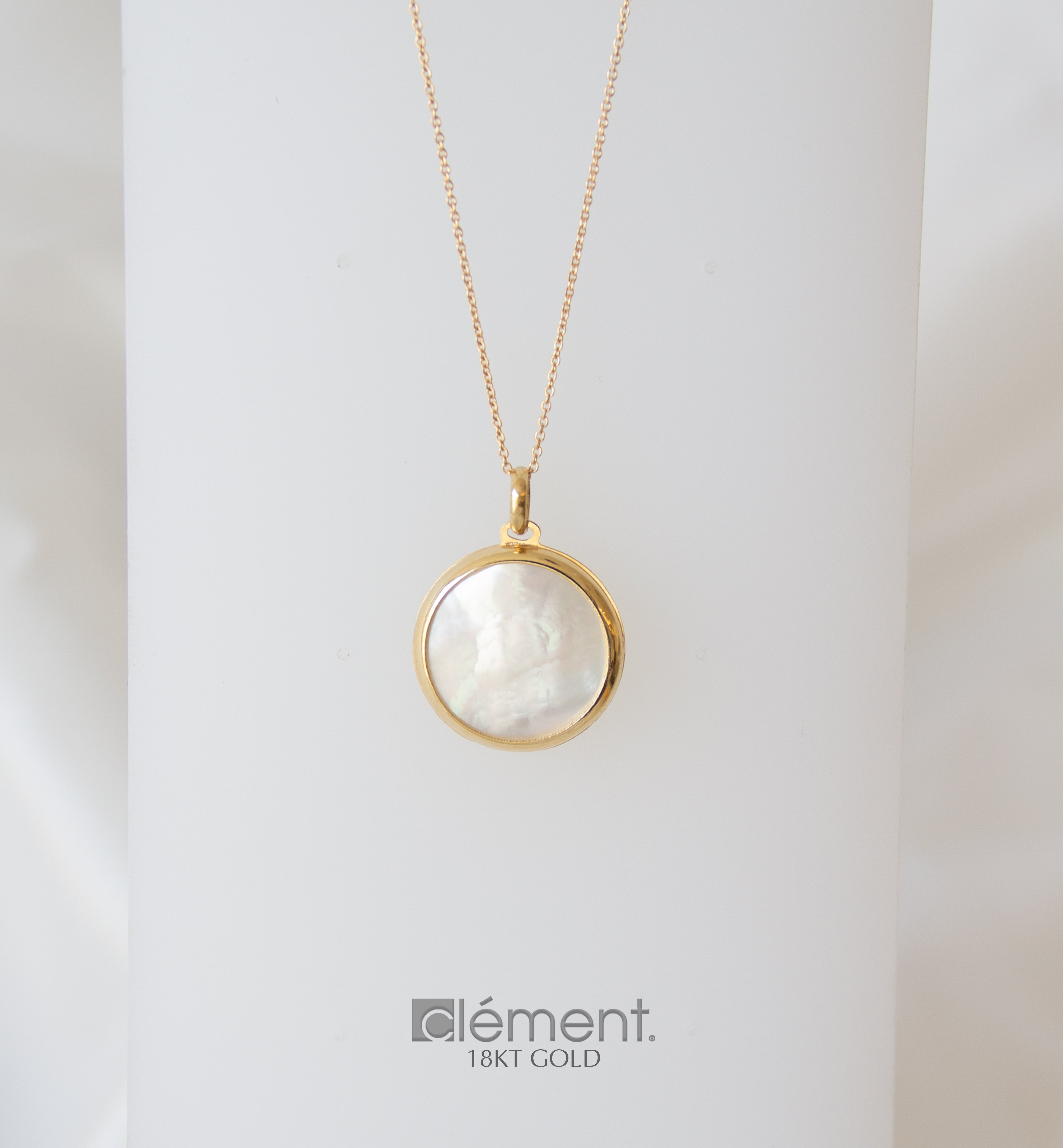 18ct Yellow Gold Double Sided Pendant