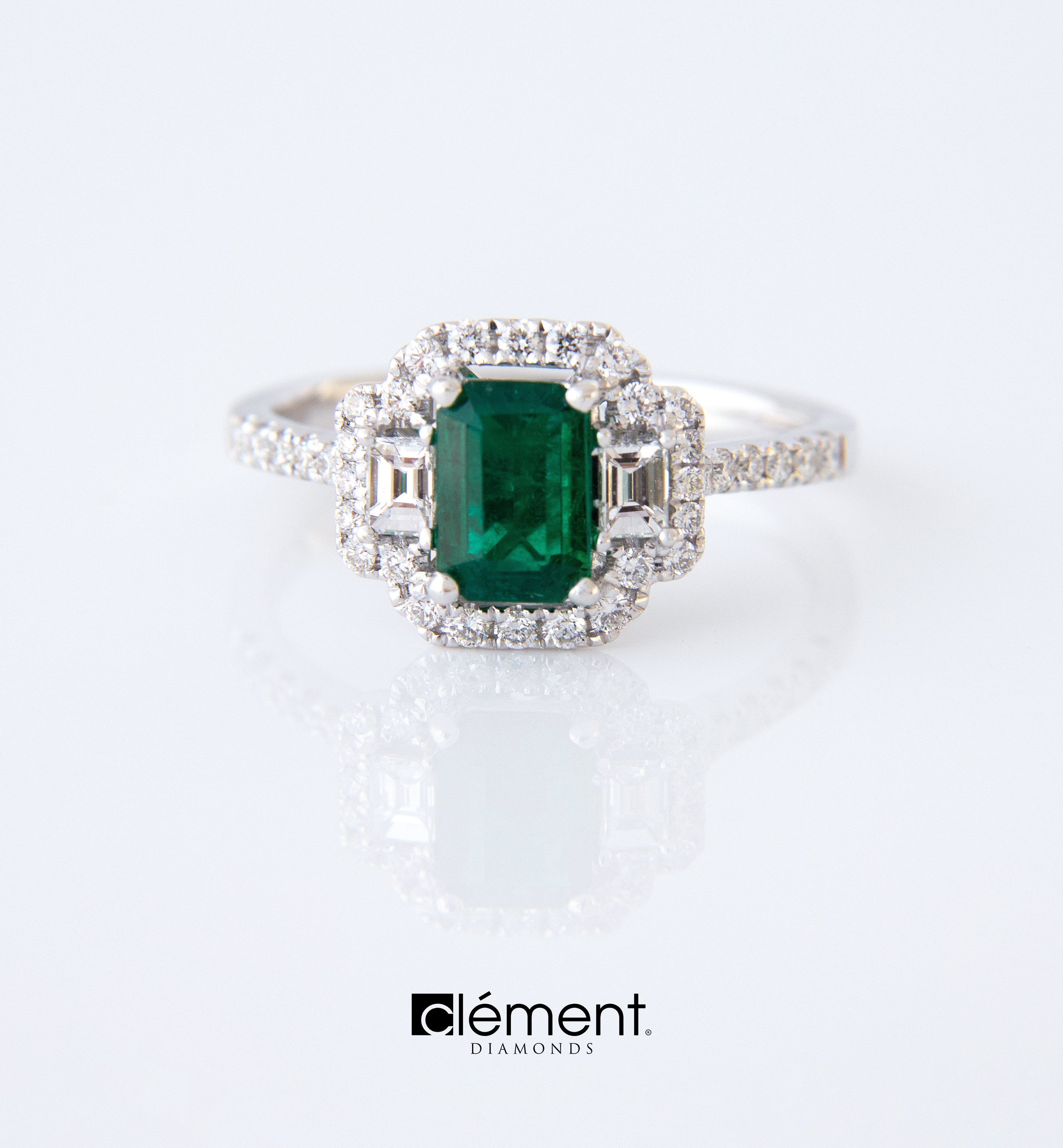 18ct White Gold Diamond and Emerald Ring