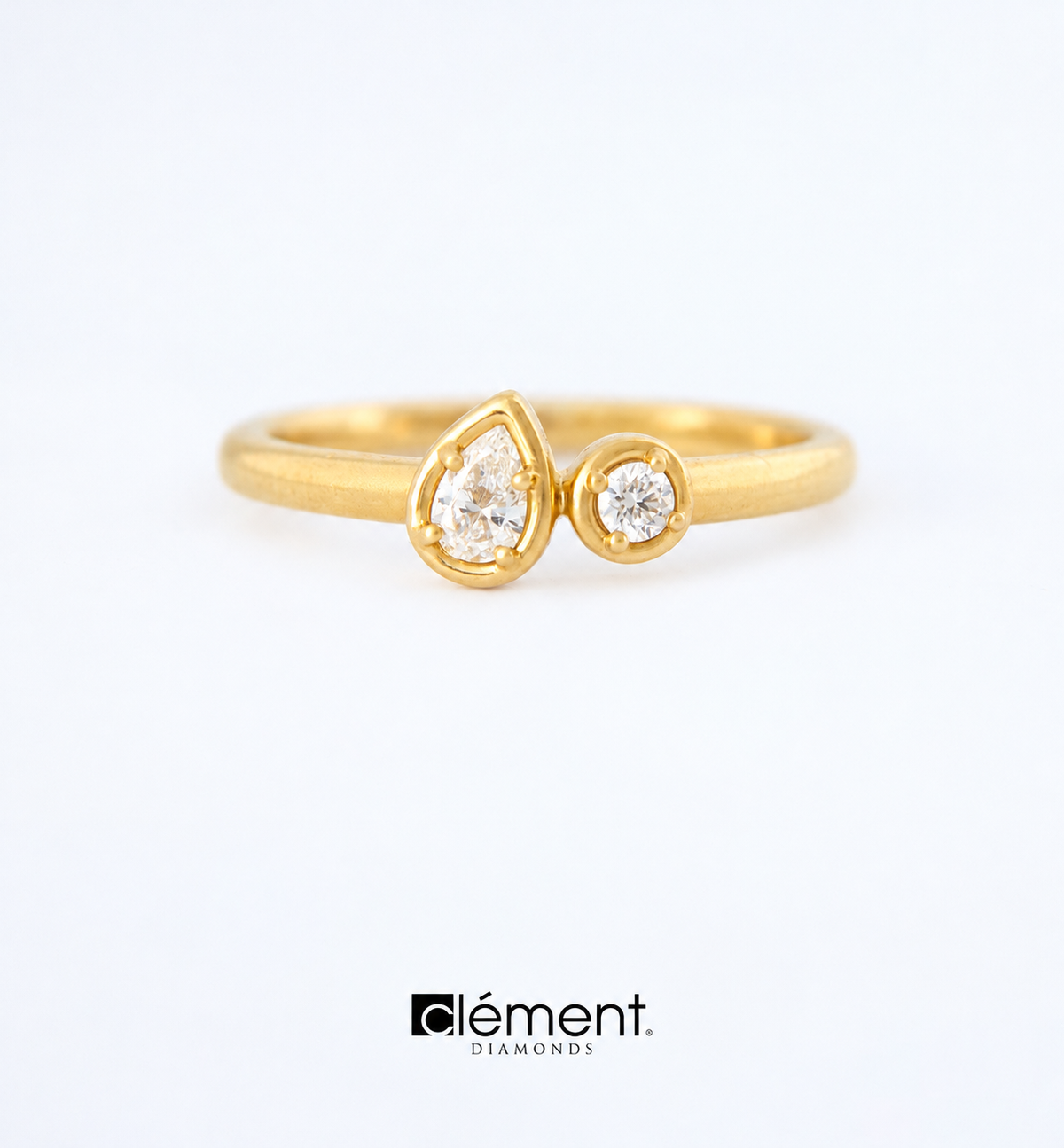 18ct Yellow Gold Natural Diamond Ring with Round and Pear Shape