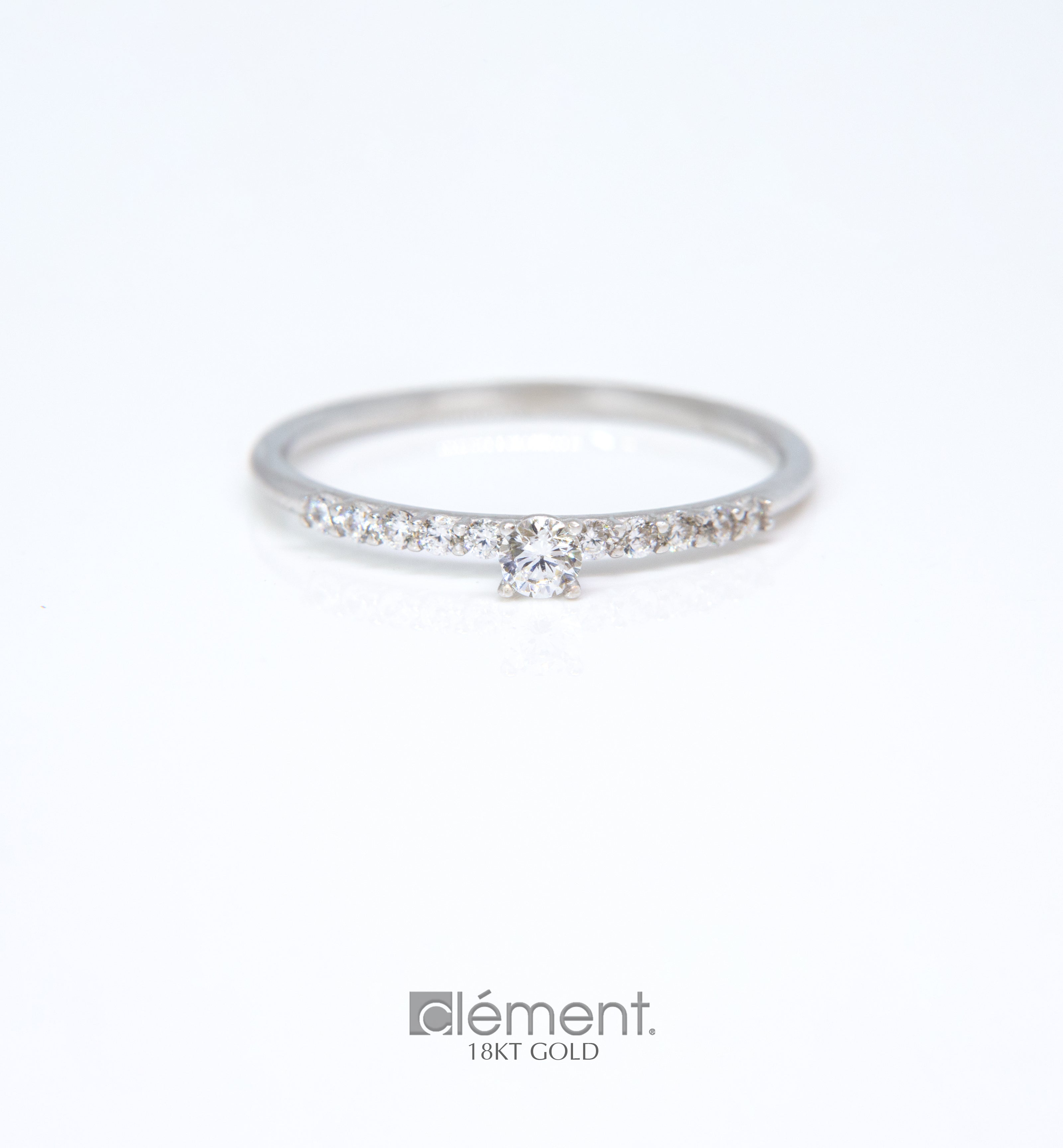 18ct White Gold Ring with CZ Stones