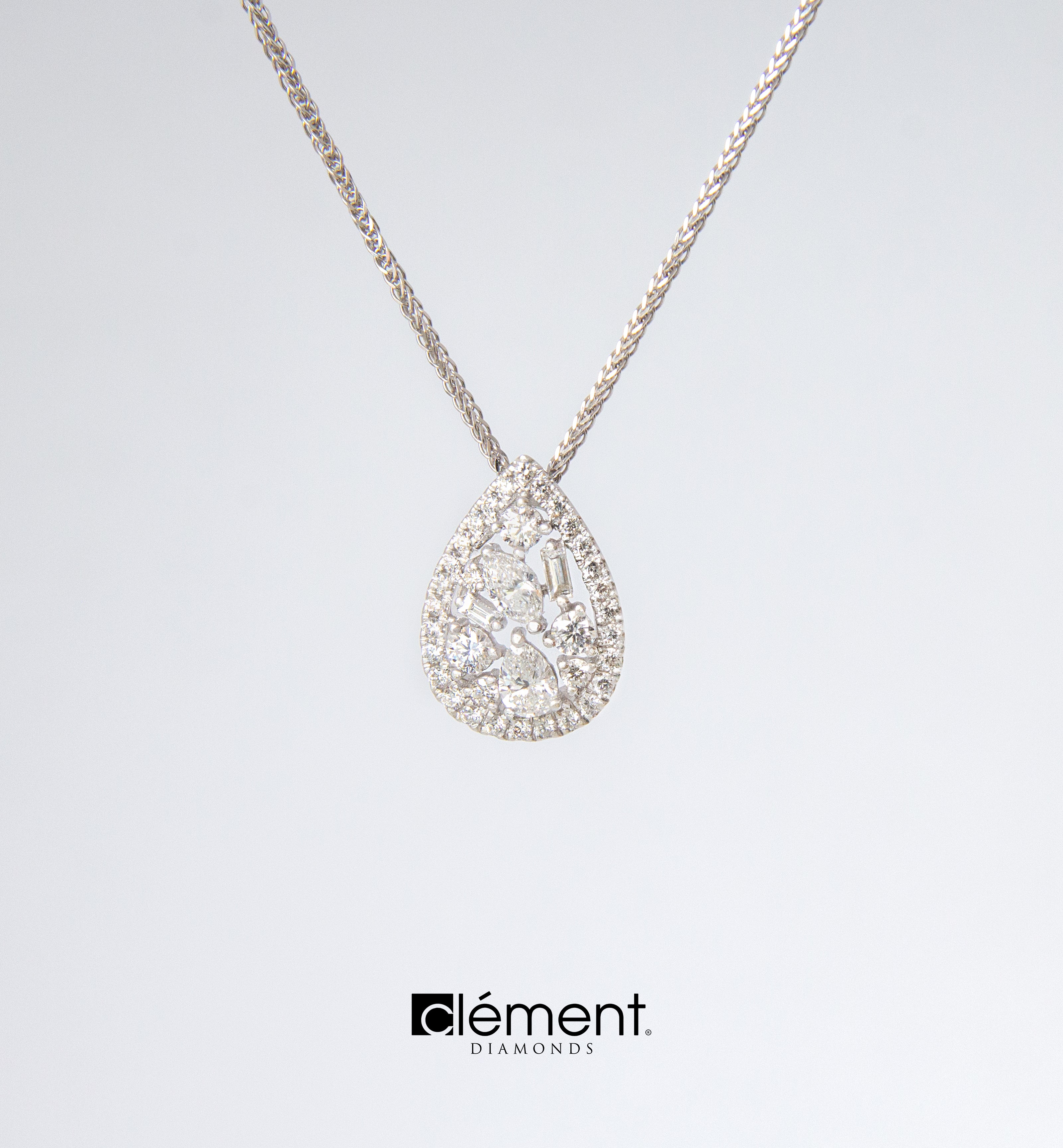 18ct White Gold Diamond Pendant