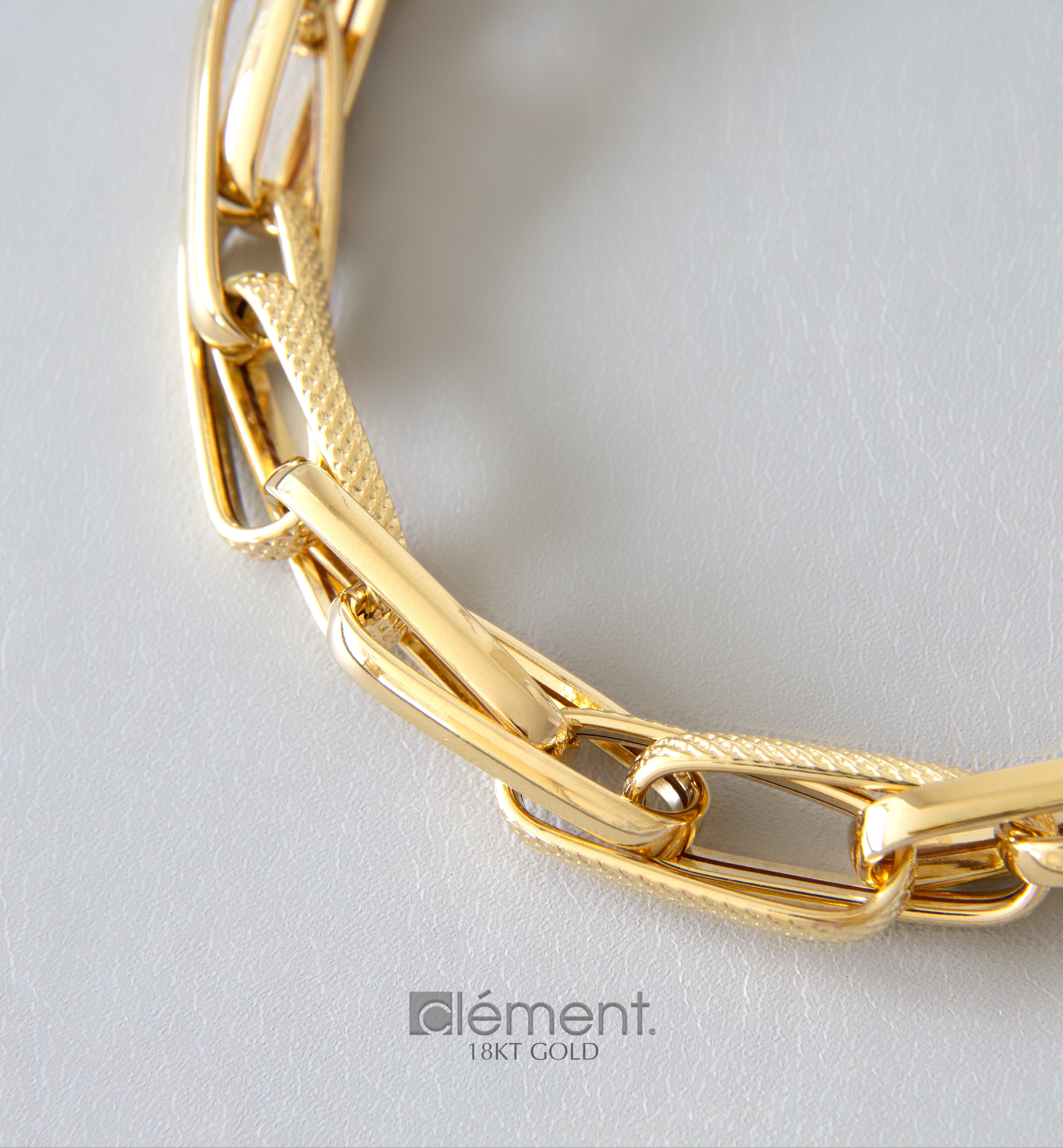 18ct Yellow Gold Design Bracelet