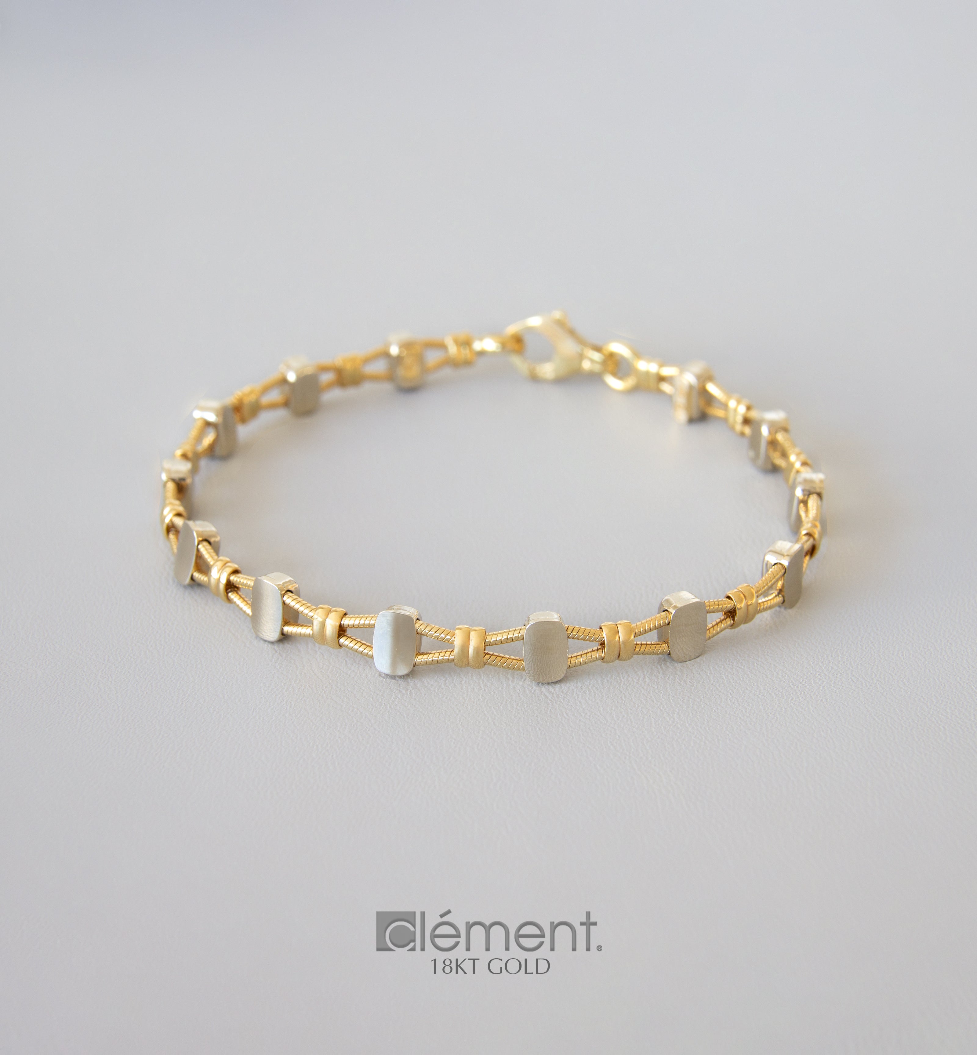 18ct Gold Two-Tone Design Bracelet