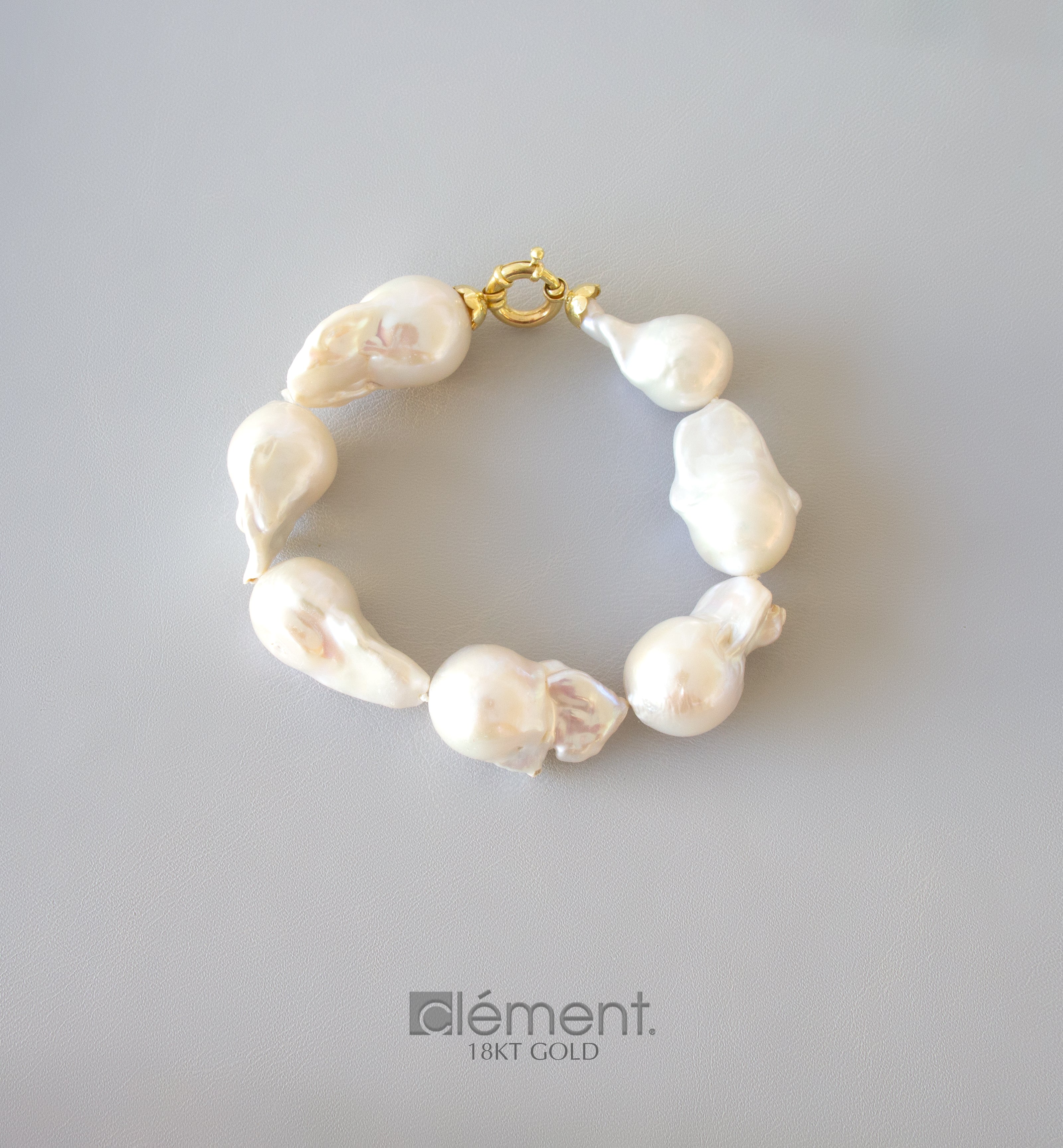 Baroque Pearl Bracelet with 18ct Gold Clasp