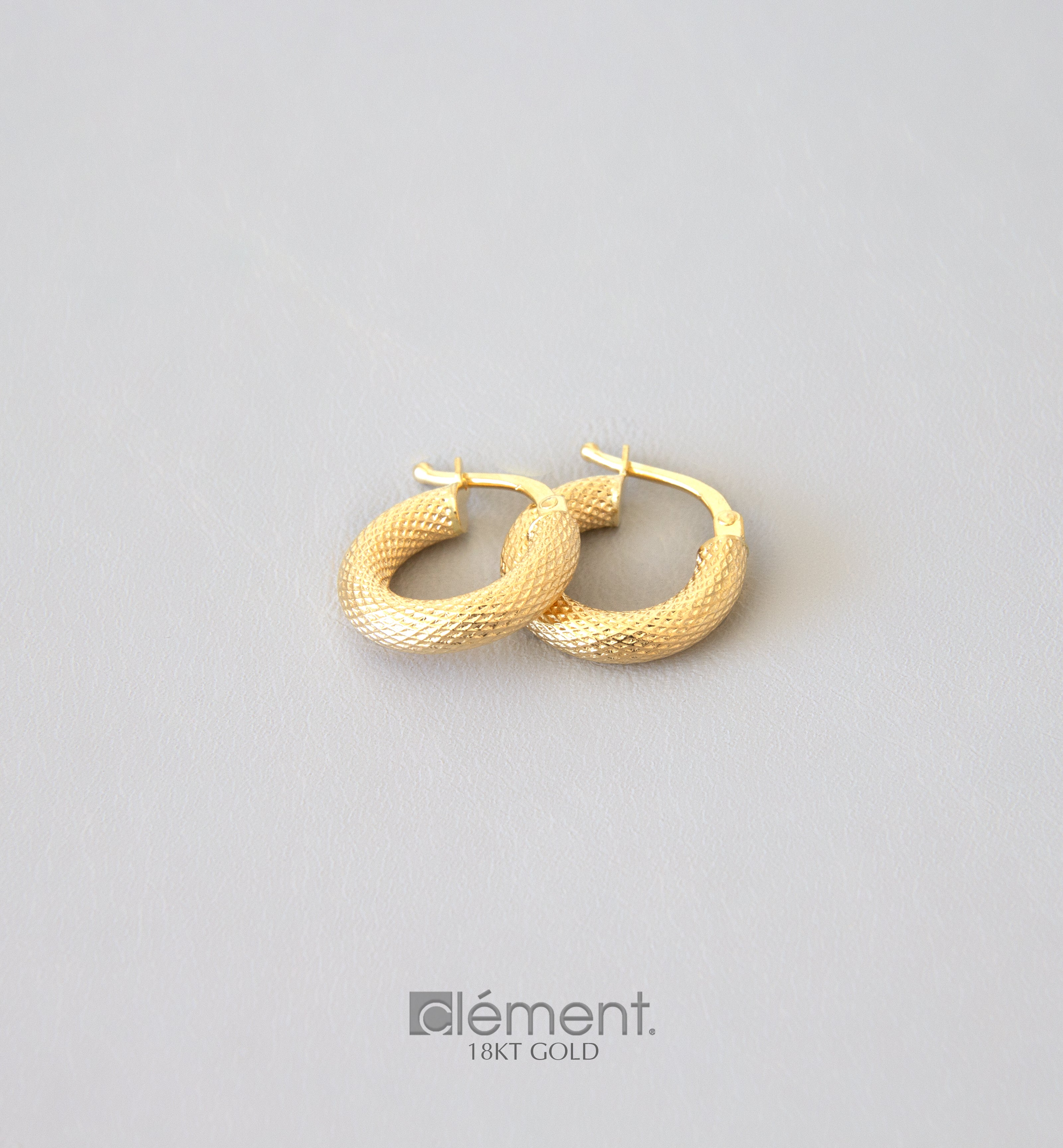 18ct Yellow Gold Design Hoop Earrings