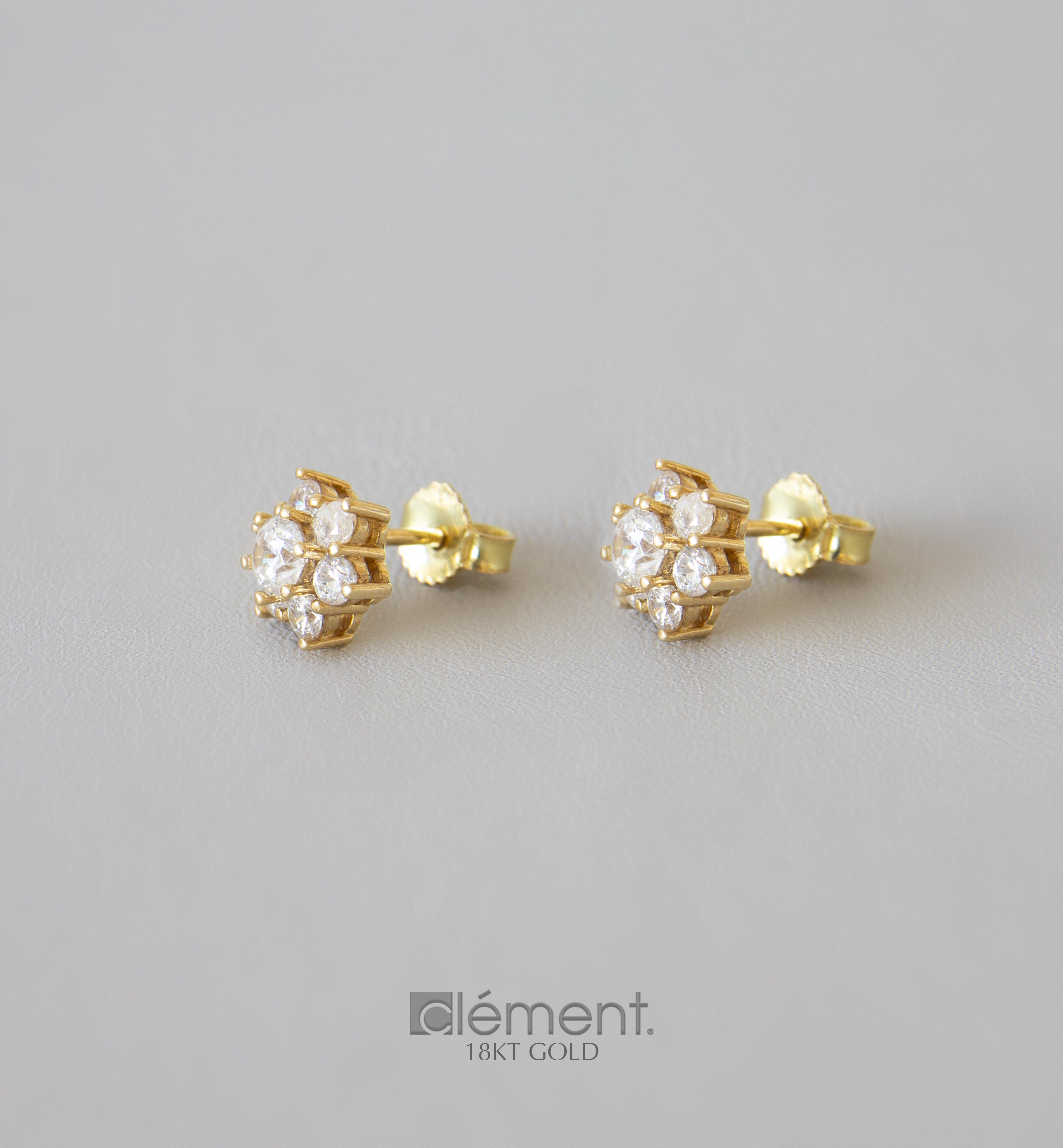 Beryl Lane - Estate 18ct Yellow Gold Diamond Bow Stud Earrings