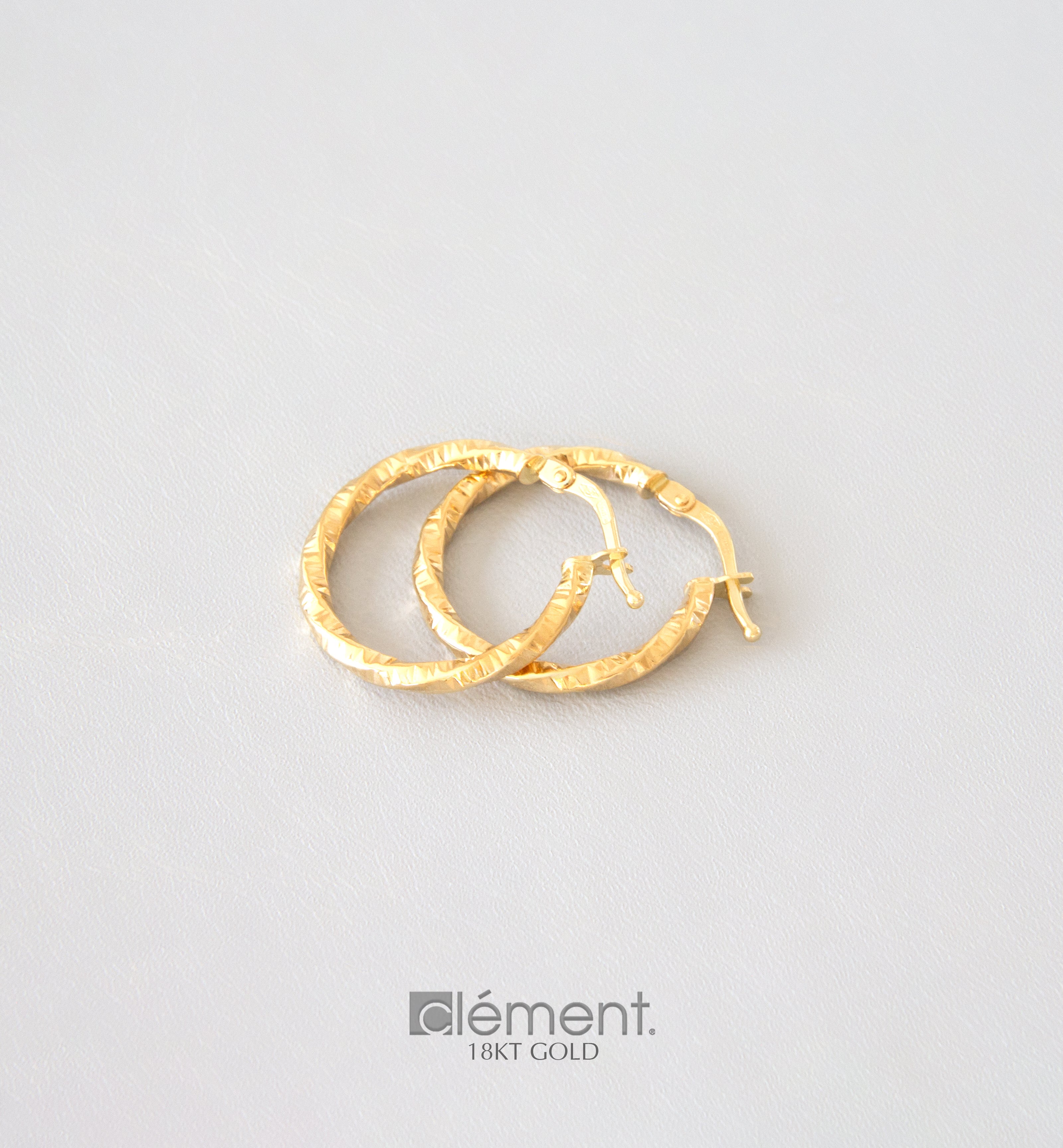 18ct Yellow Gold Design Hoop Earrings