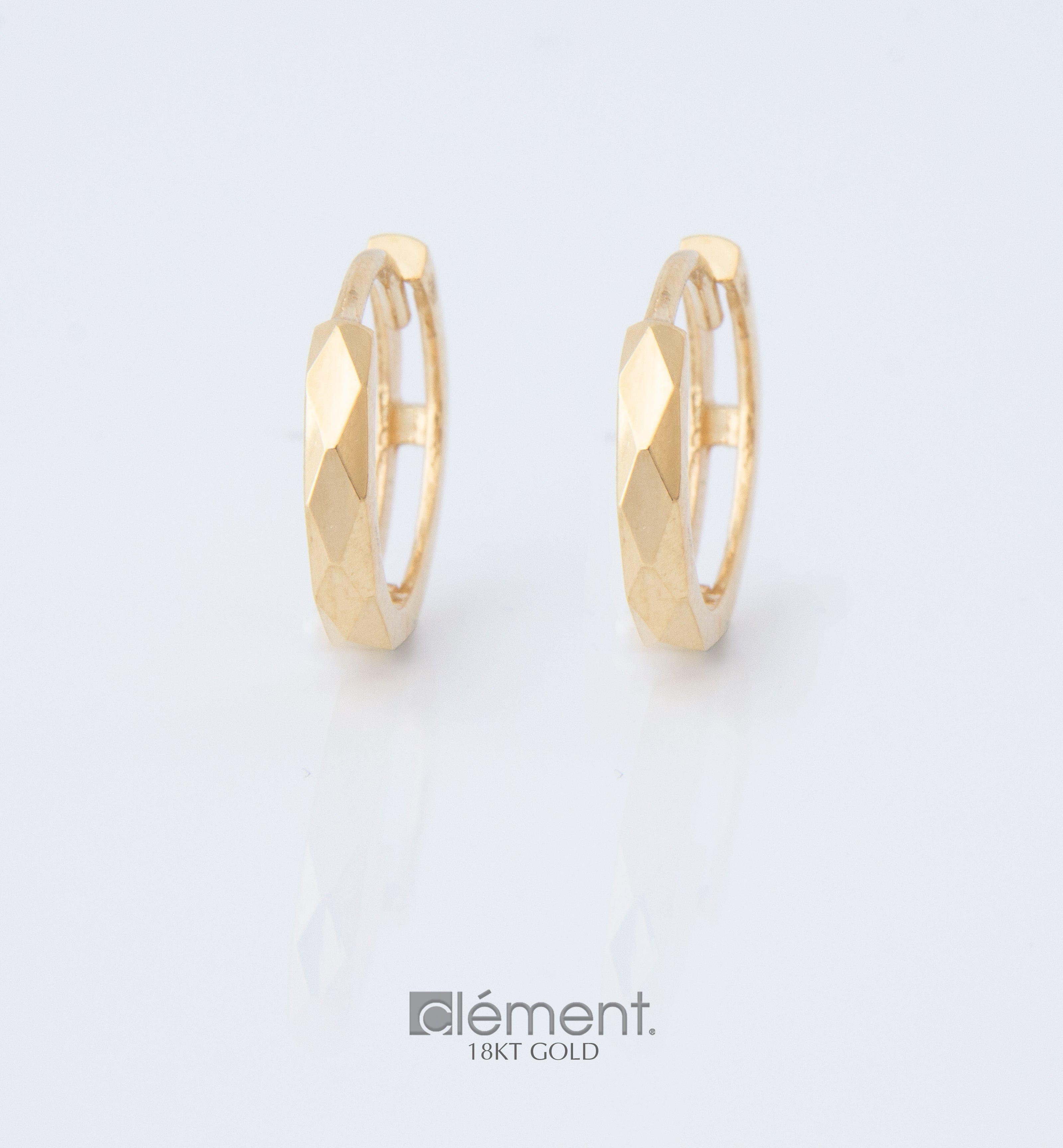 18ct Yellow Gold Designed Hoop Earrings