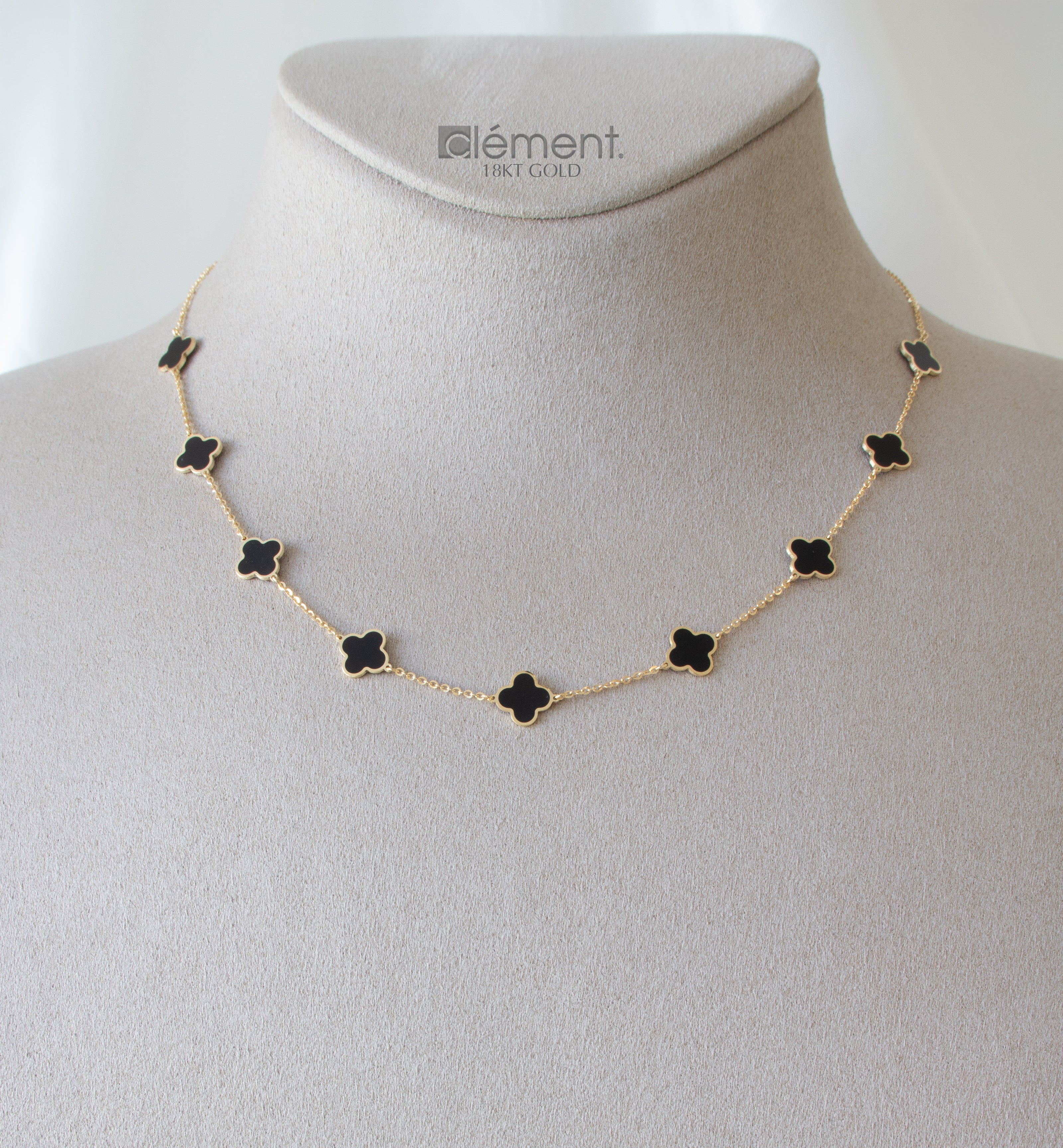 18ct Yellow Gold Onyx Flower Necklace