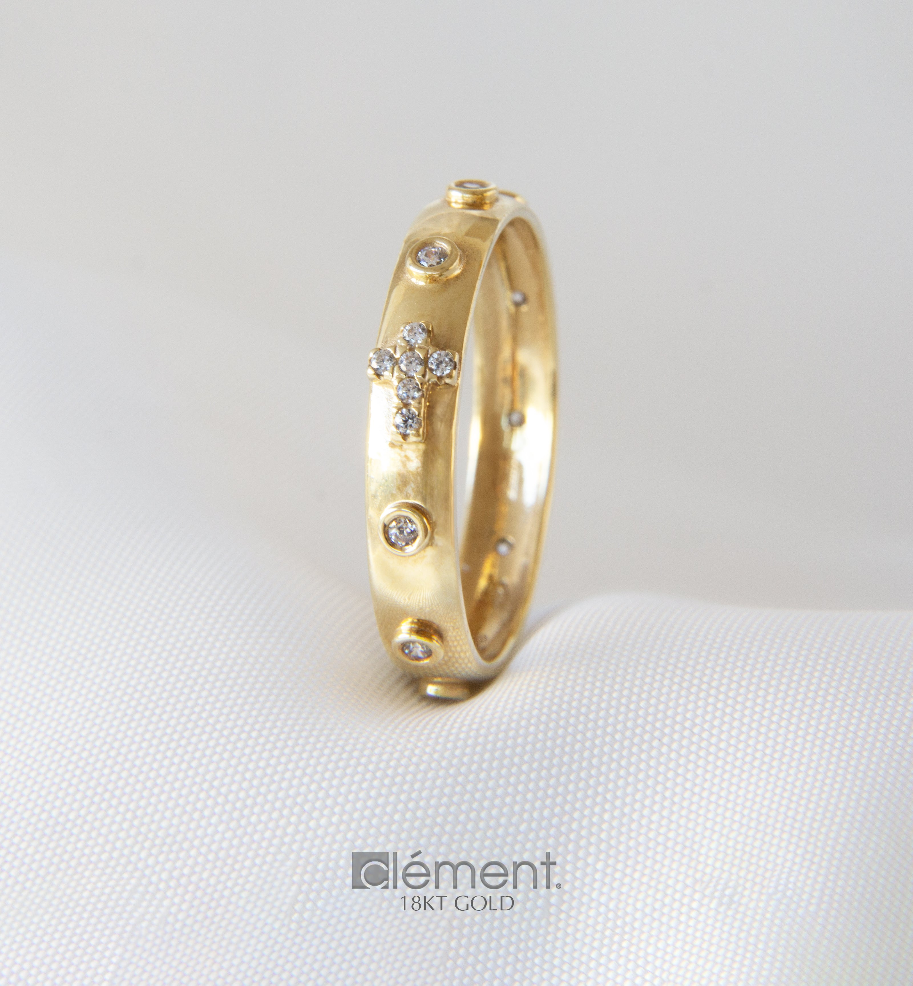 18ct Yellow Gold Rosary Ring
