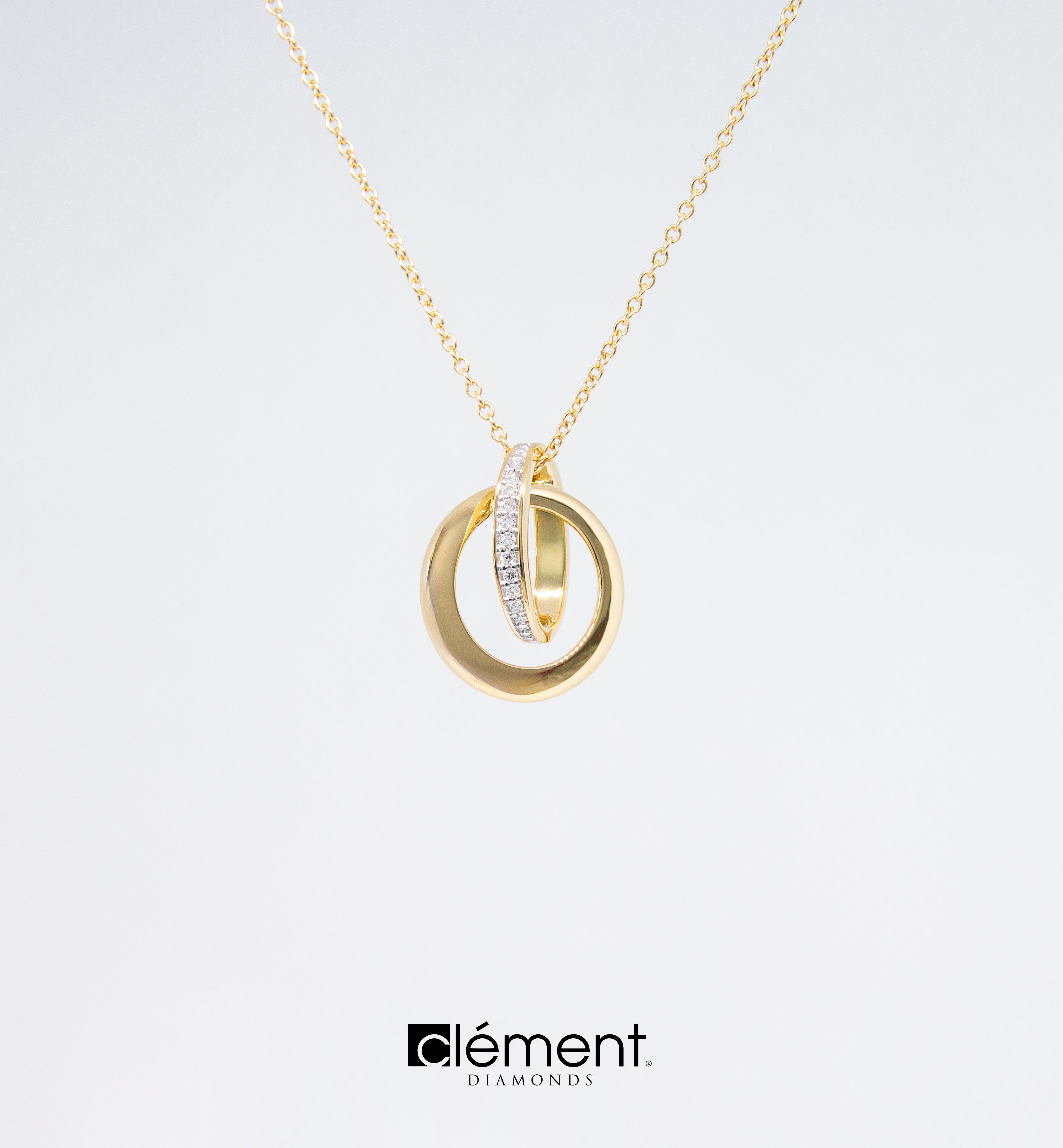 18ct Yellow Gold Diamond Design Pendant