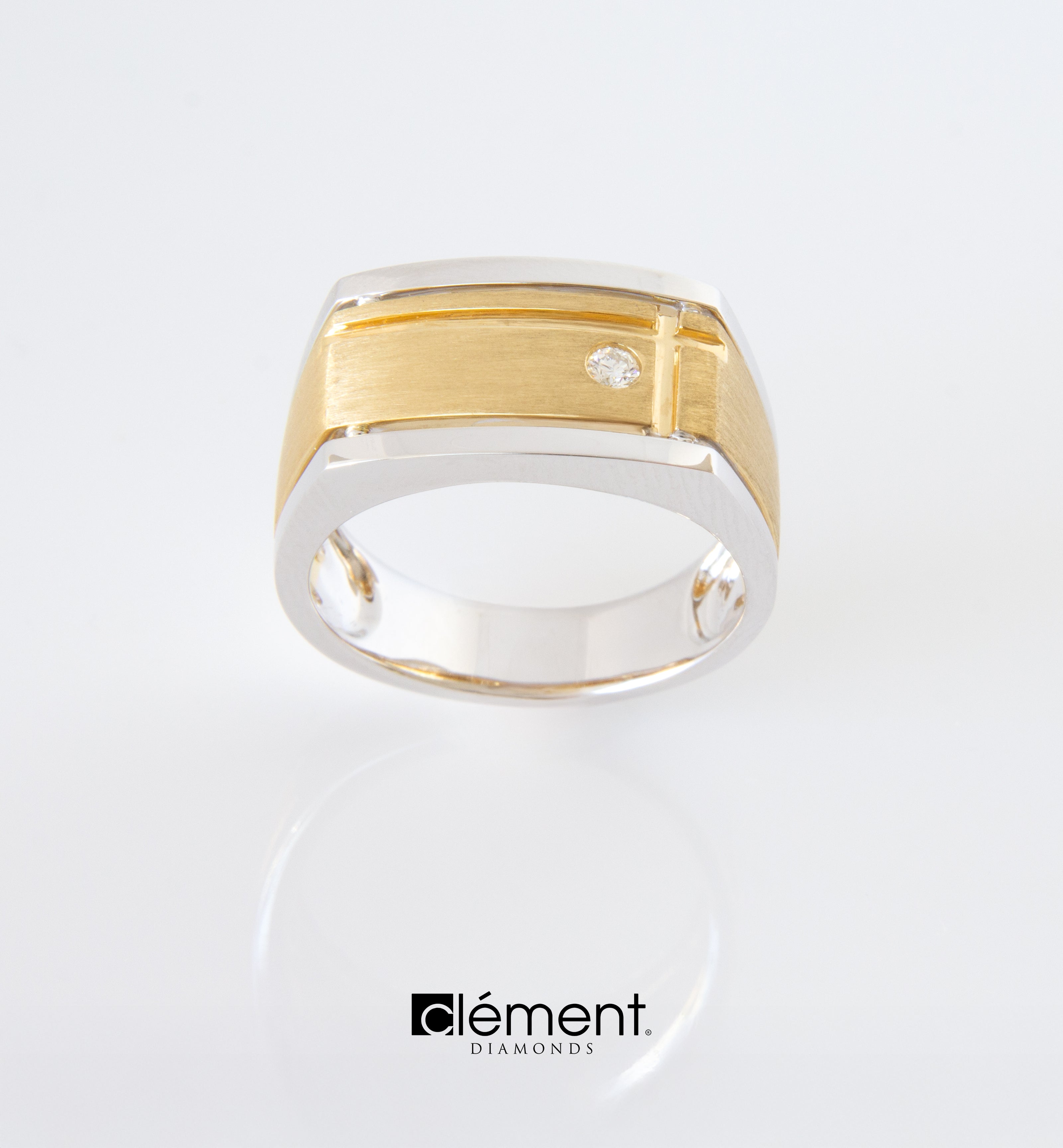 18ct Gold Two-Tone Signet Ring with Diamond