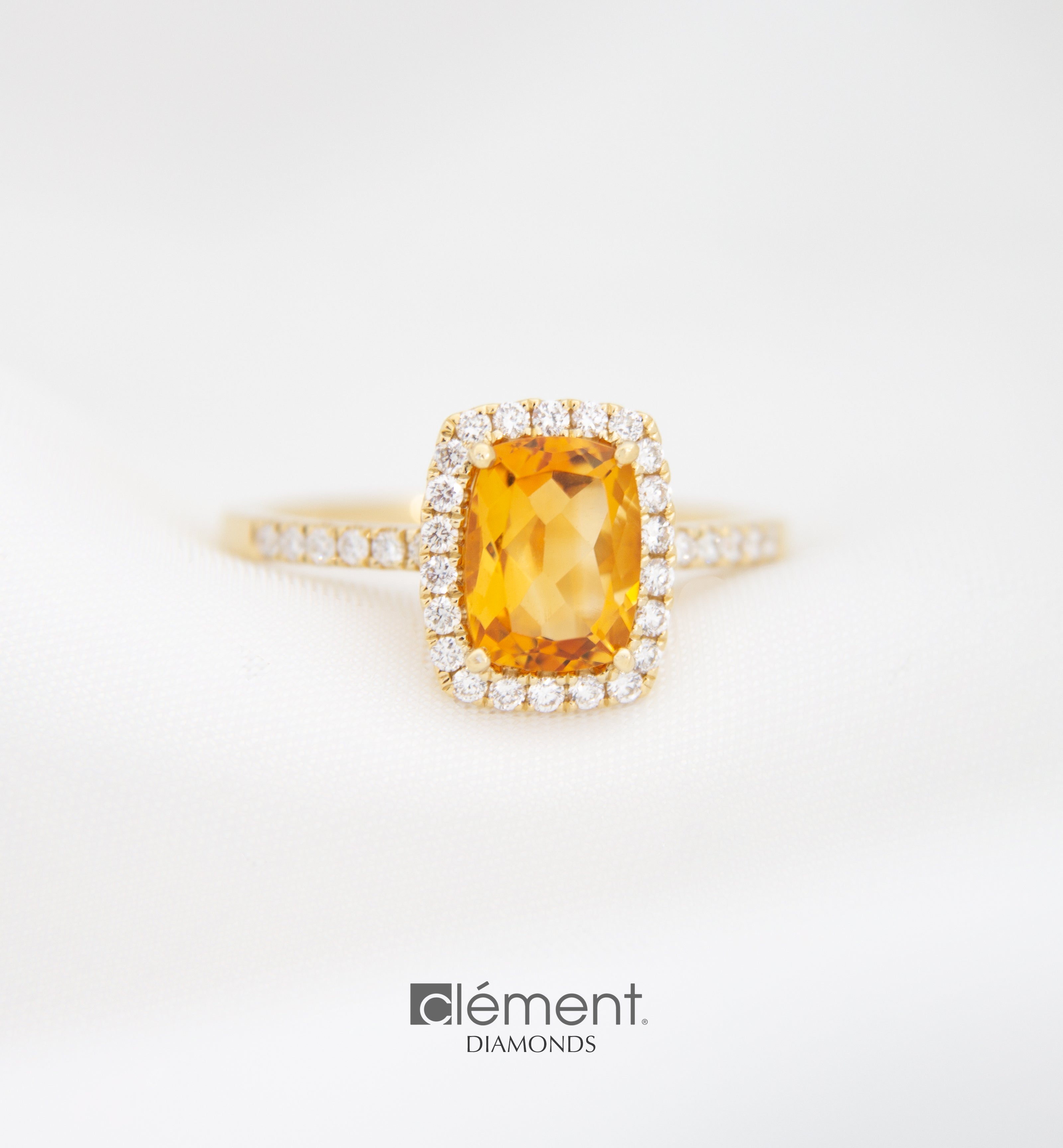 18ct Yellow Gold Diamond & Citrine Ring