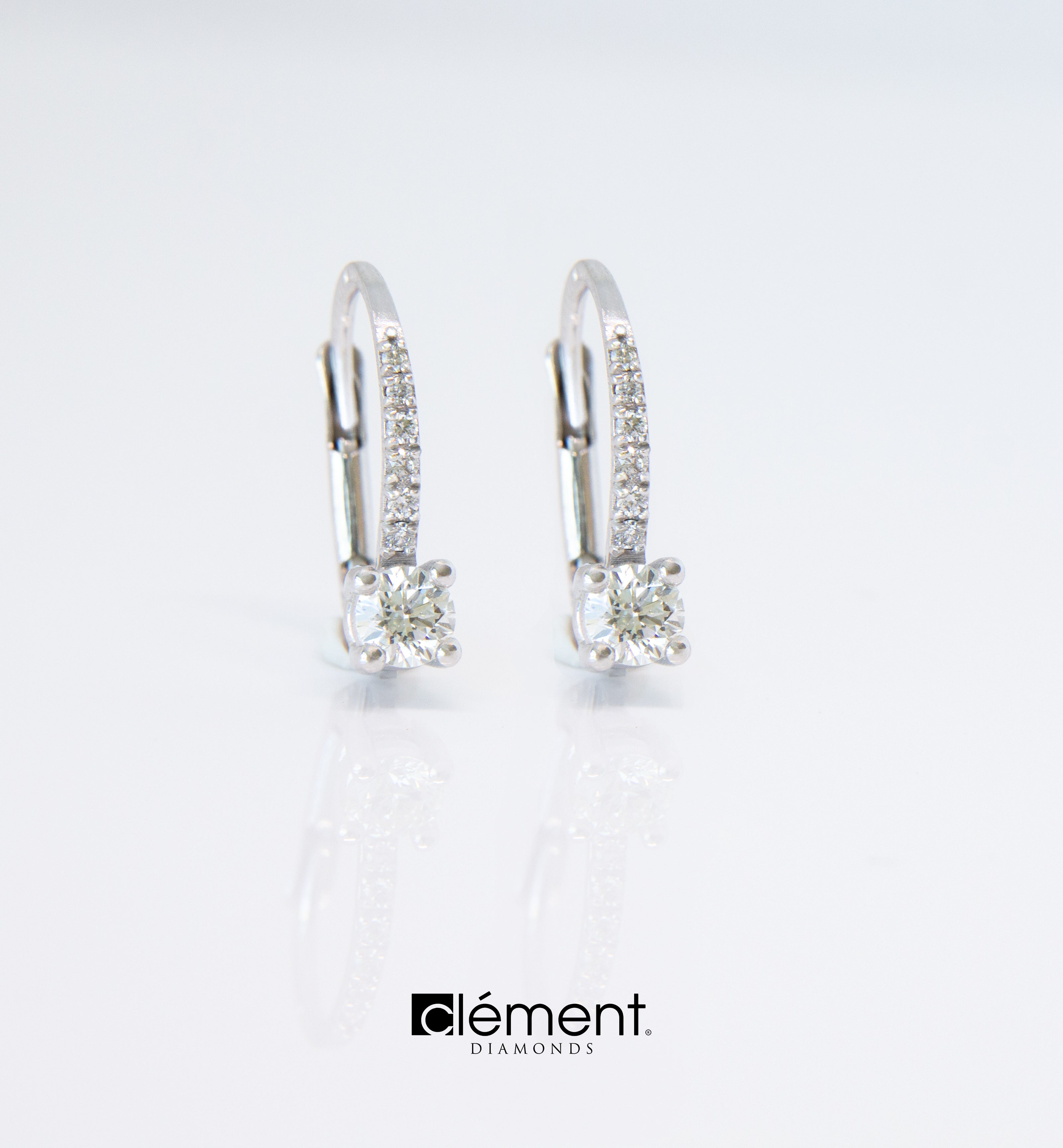 18ct White Gold Natural Diamond Earrings