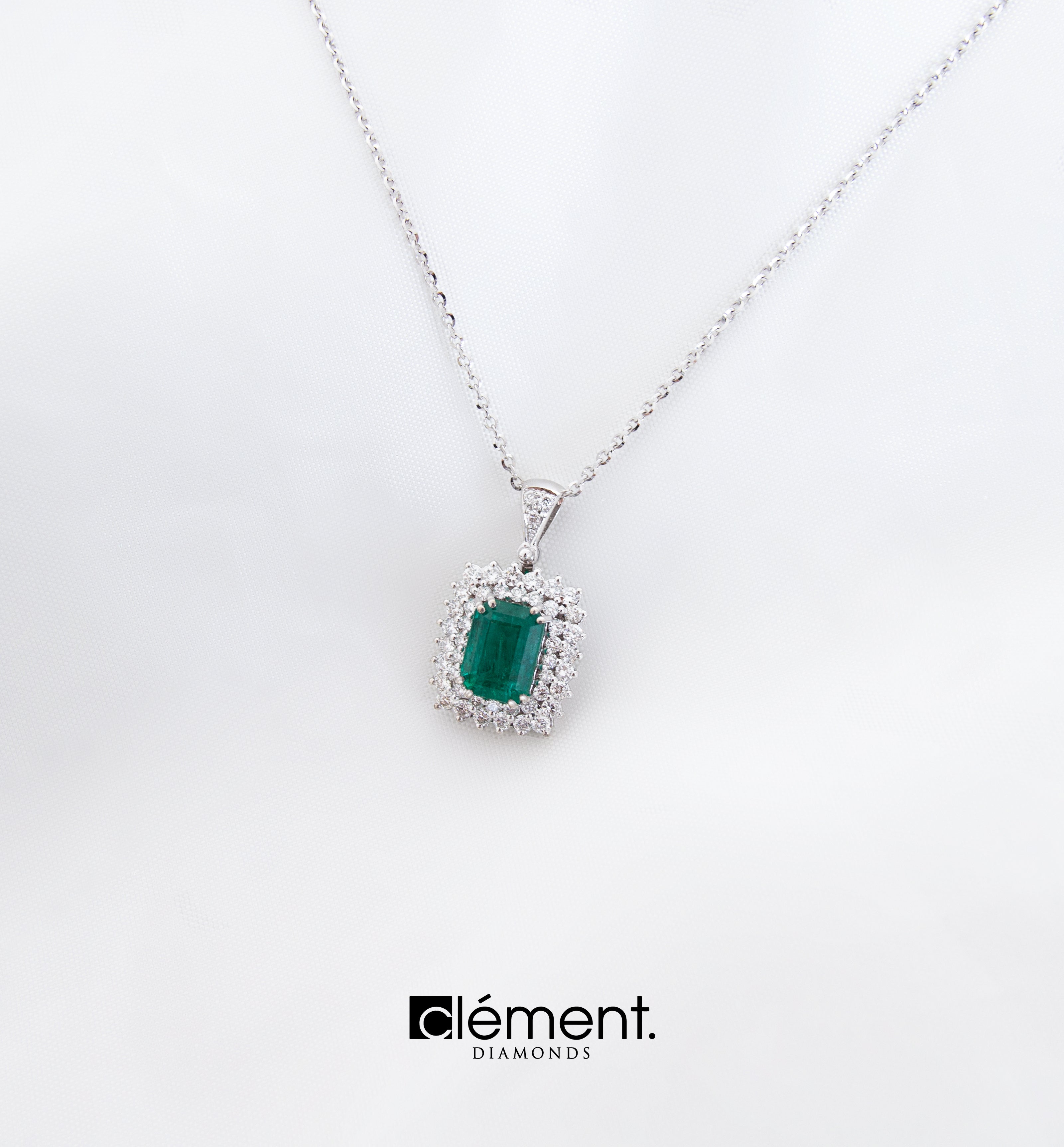 18ct White Gold Natural Diamond & Emerald Pendant