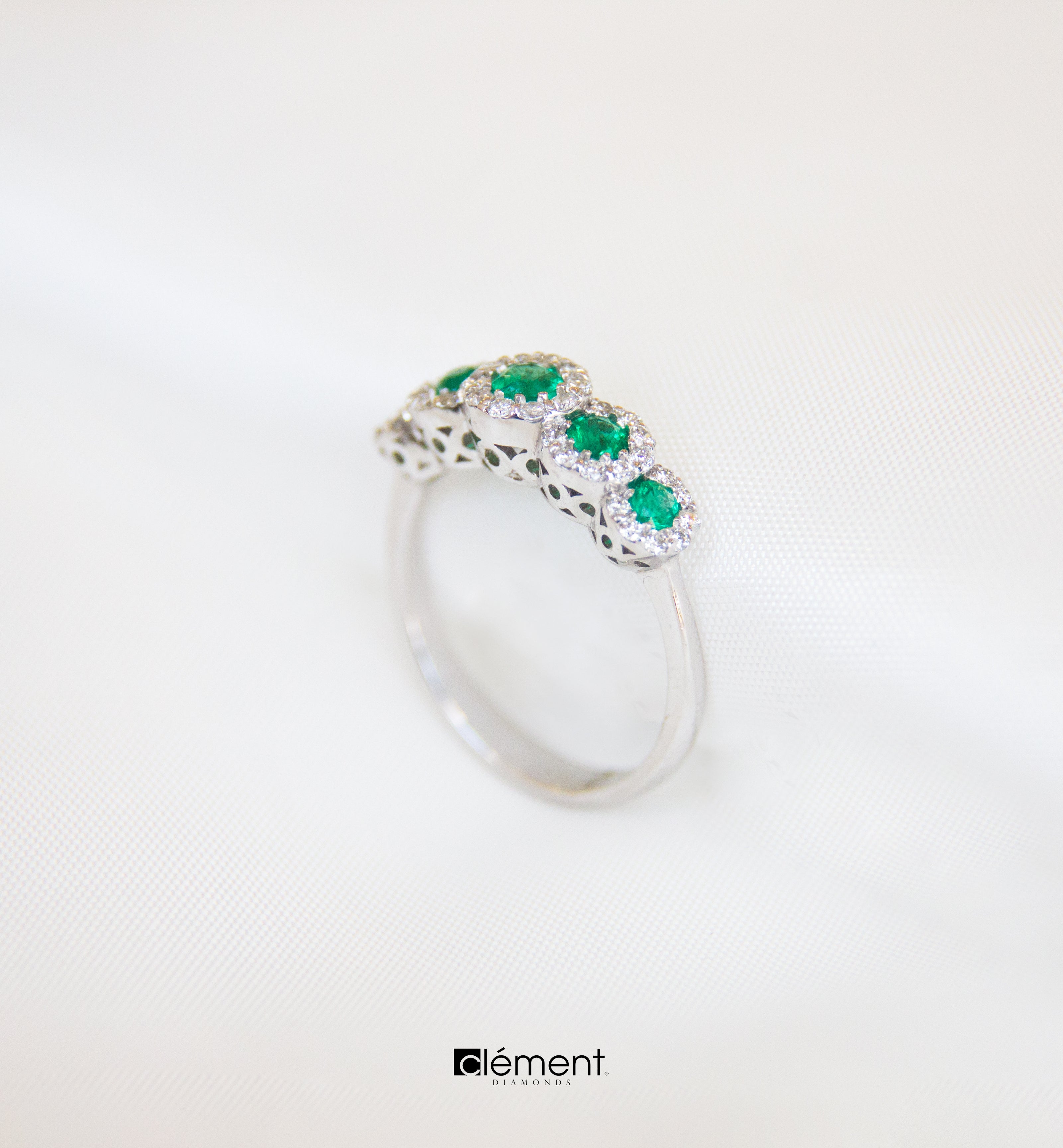 18ct White Gold Diamond Emerald Ring