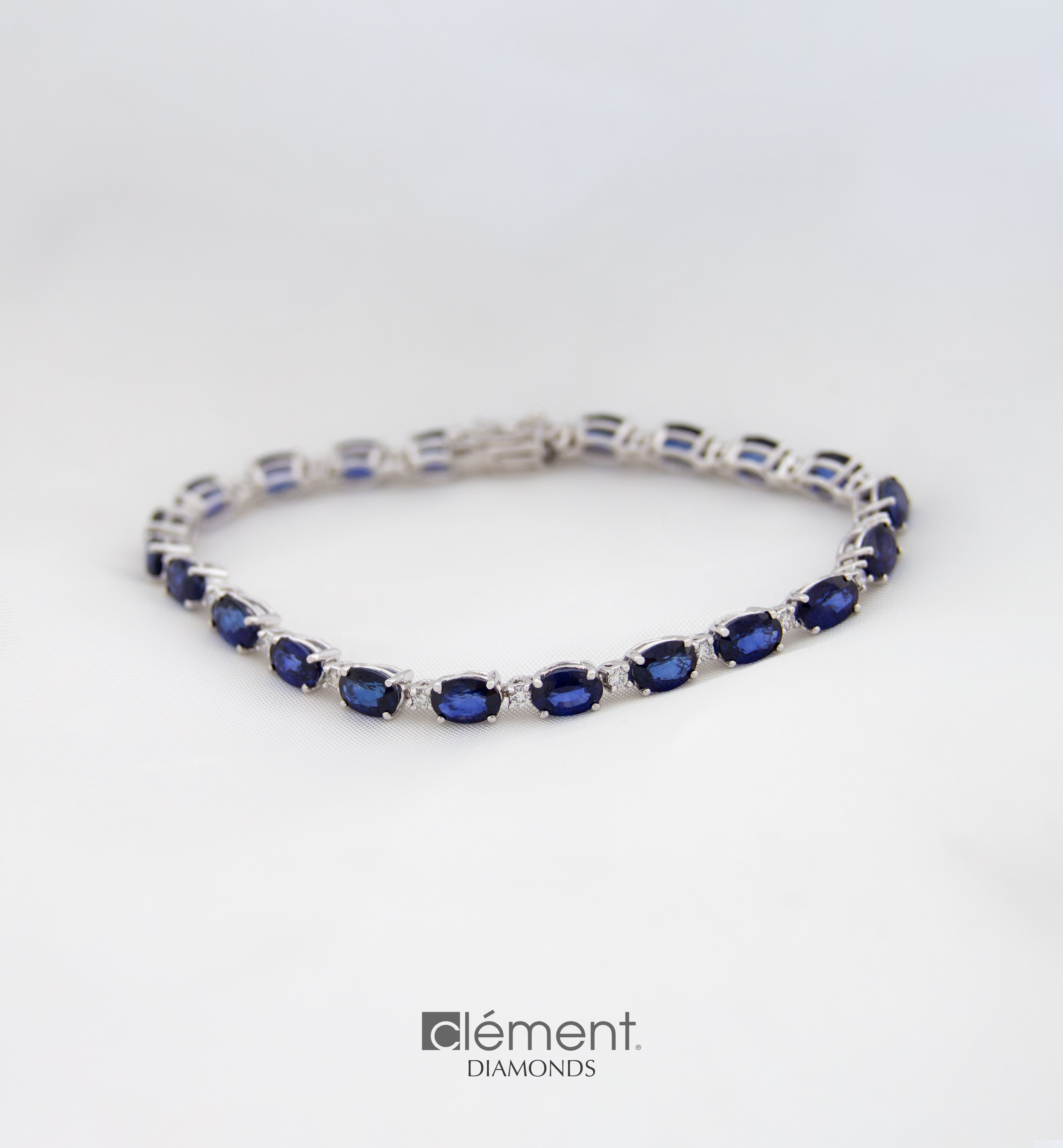 18ct White Gold Diamond & Blue Sapphire Tennis Bracelet
