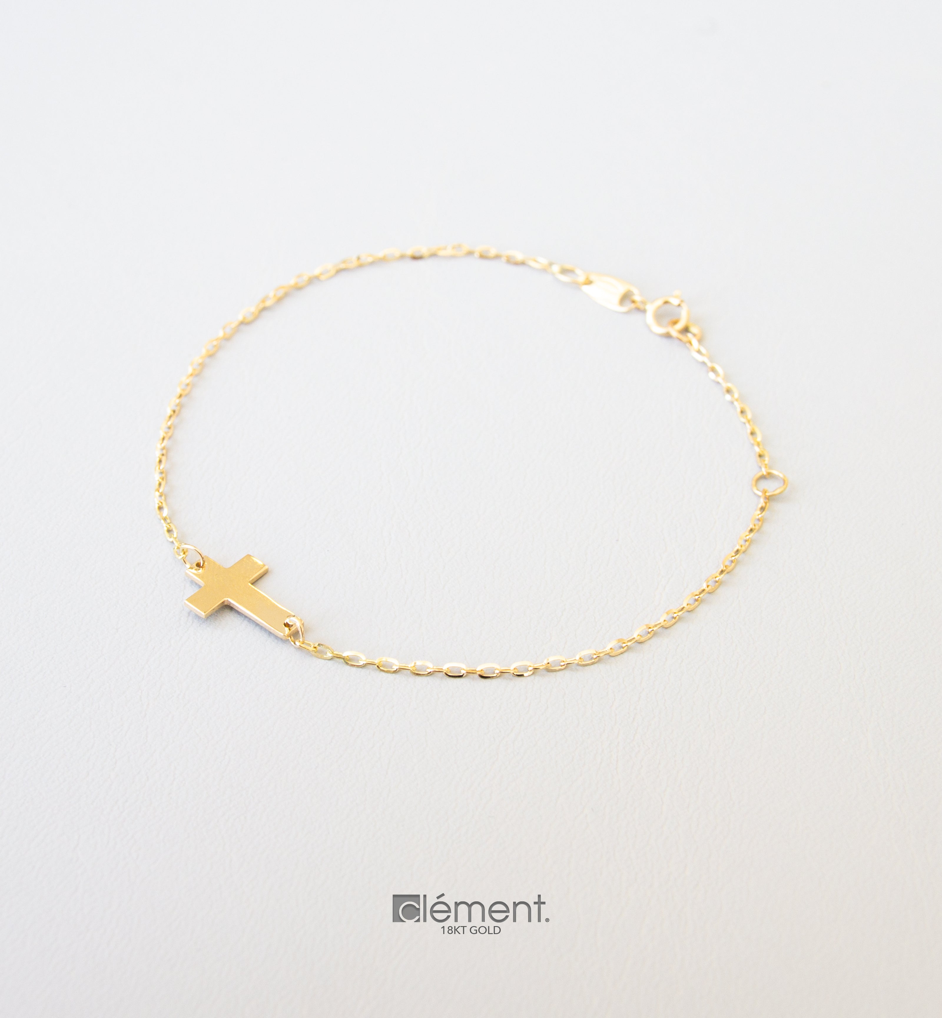 18ct Yellow Gold Cross Bracelet