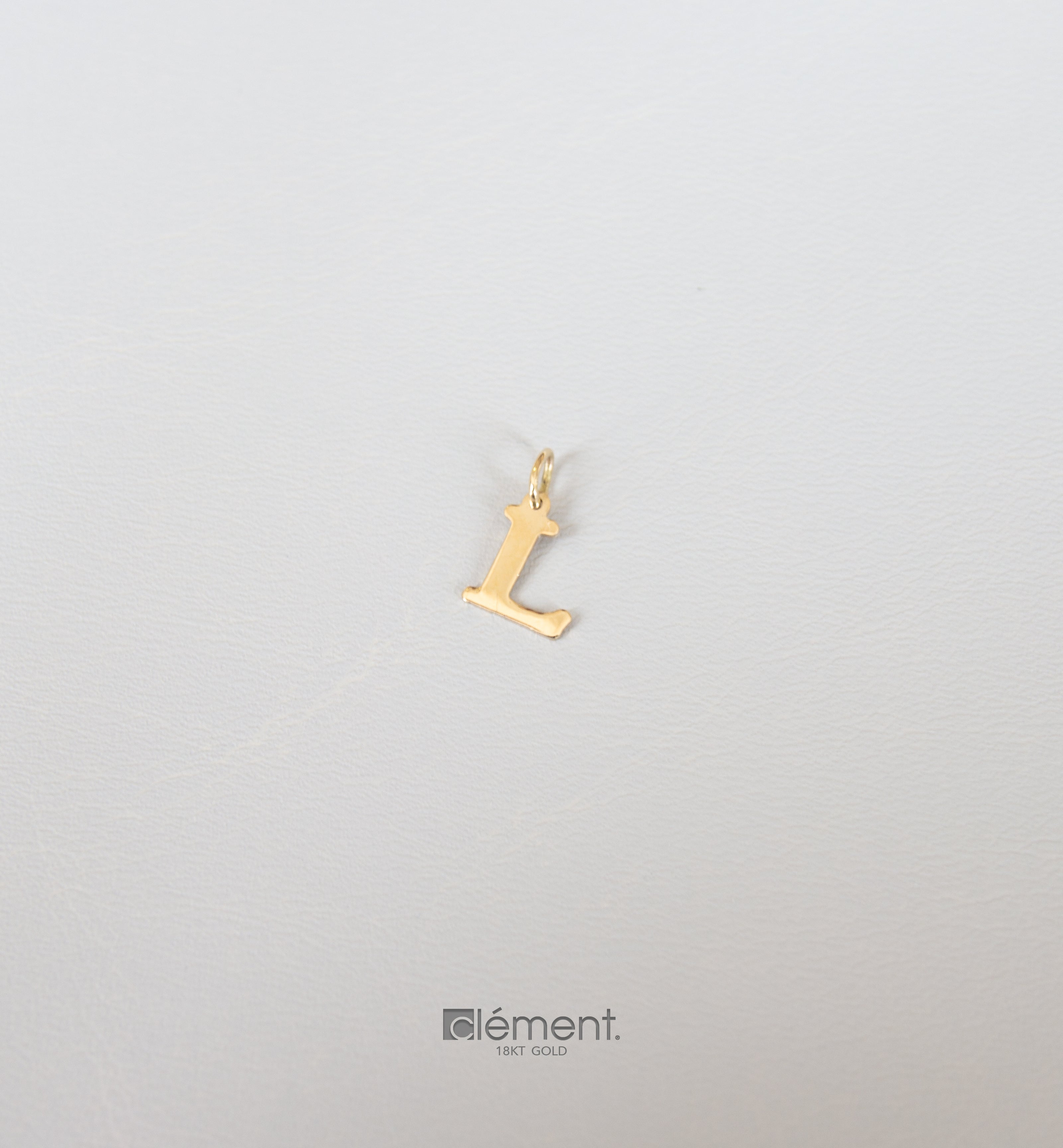 18ct Yellow Gold Initial L