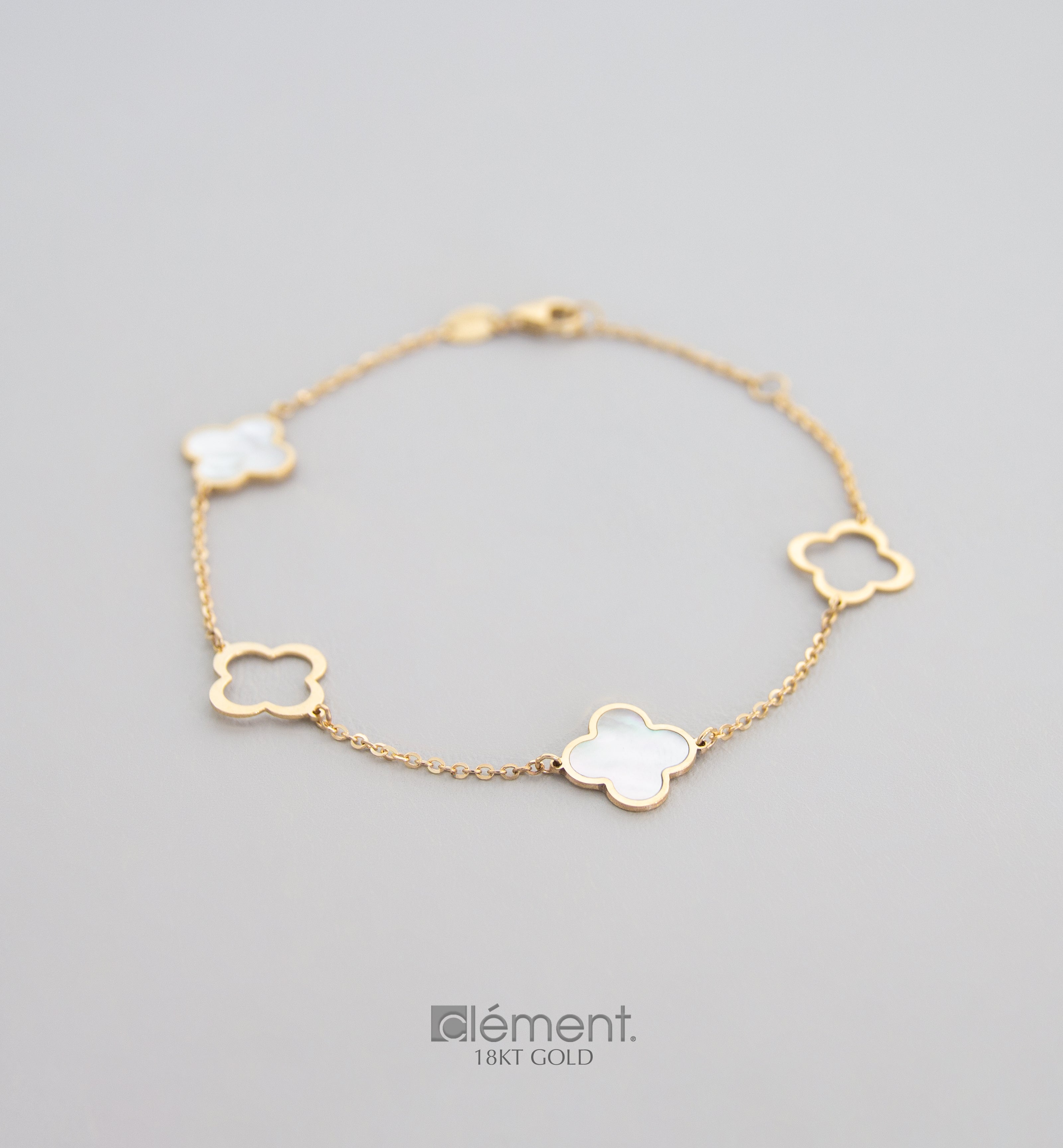 18ct Yellow Gold Bracelet with Mother of Pearl
