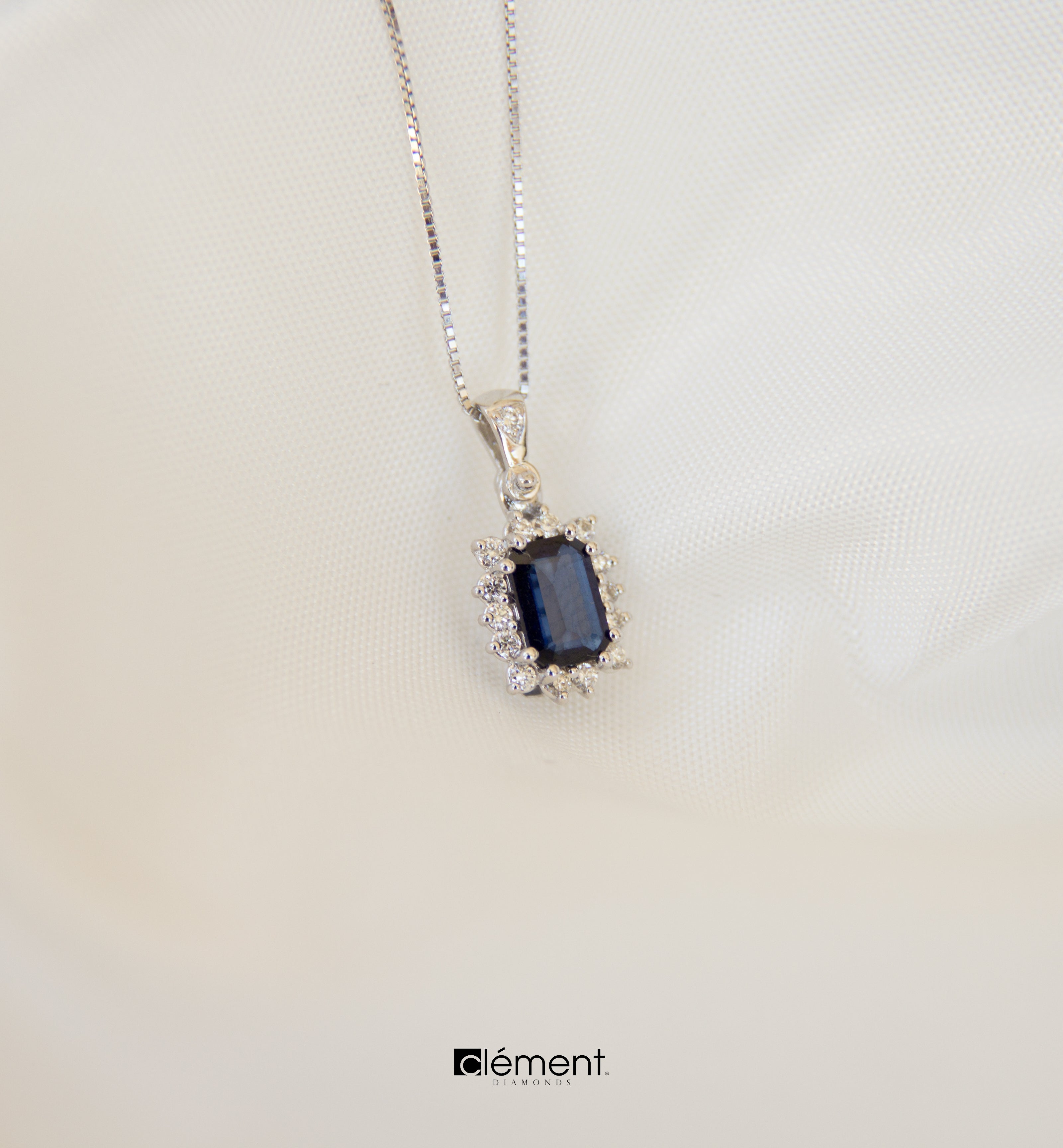 Natural blue store sapphire pendant