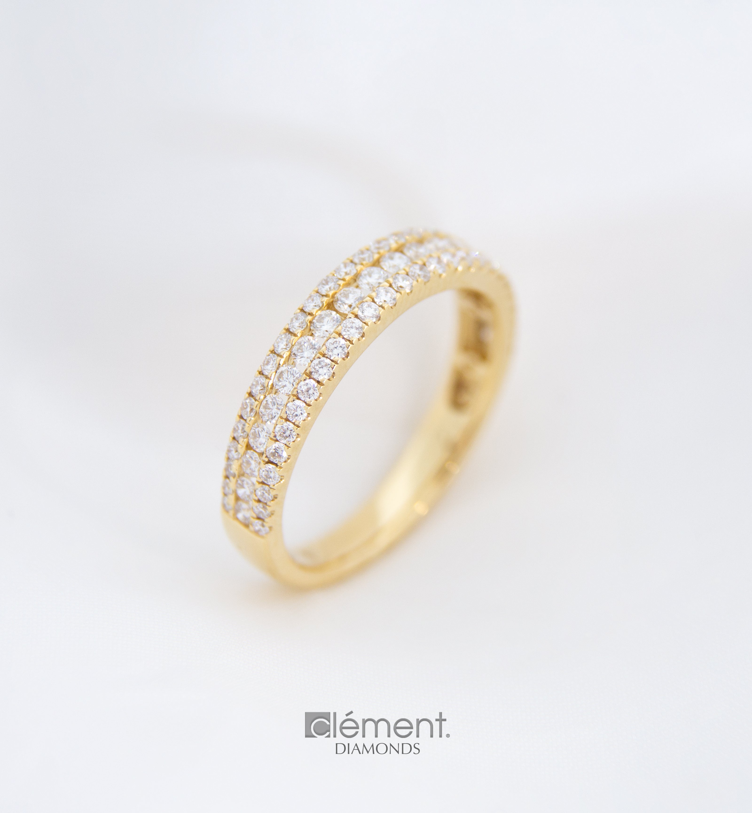 18ct Yellow Gold Natural Diamond Ring