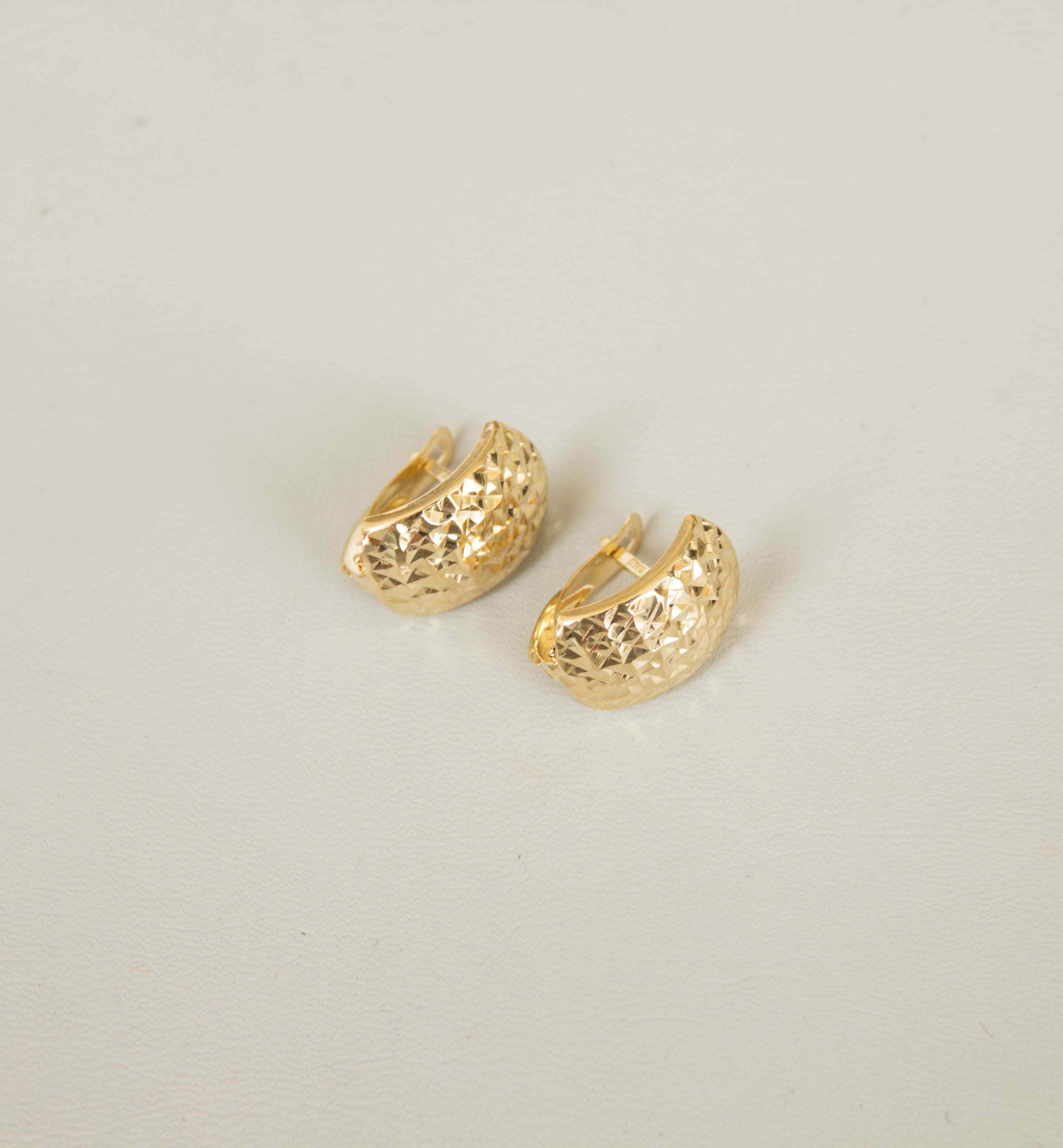 Dahlia asymmetrical 18ct Gold Earrings – Dagmar Korecki Jewellery