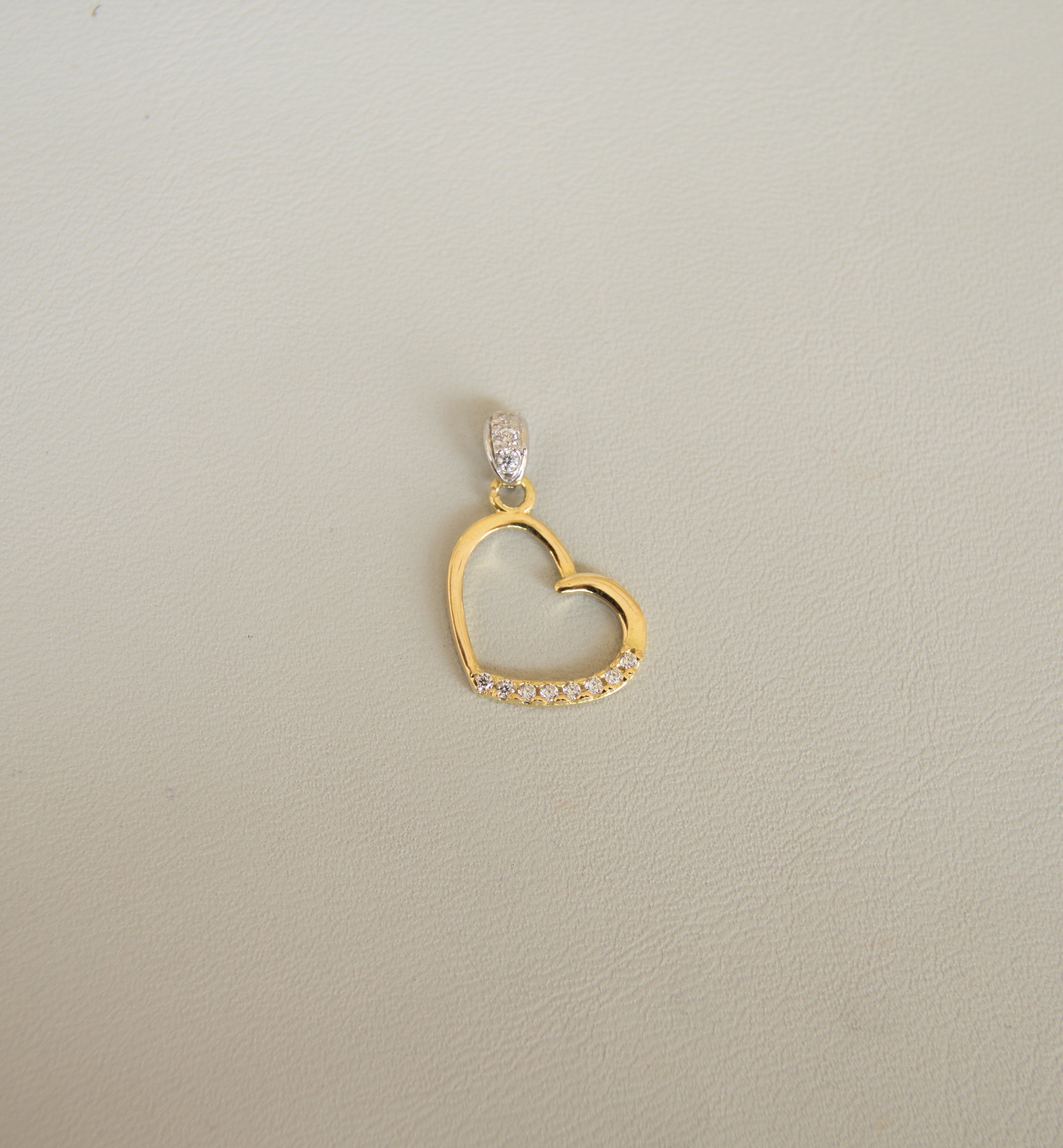 18ct Gold Heart Pendant
