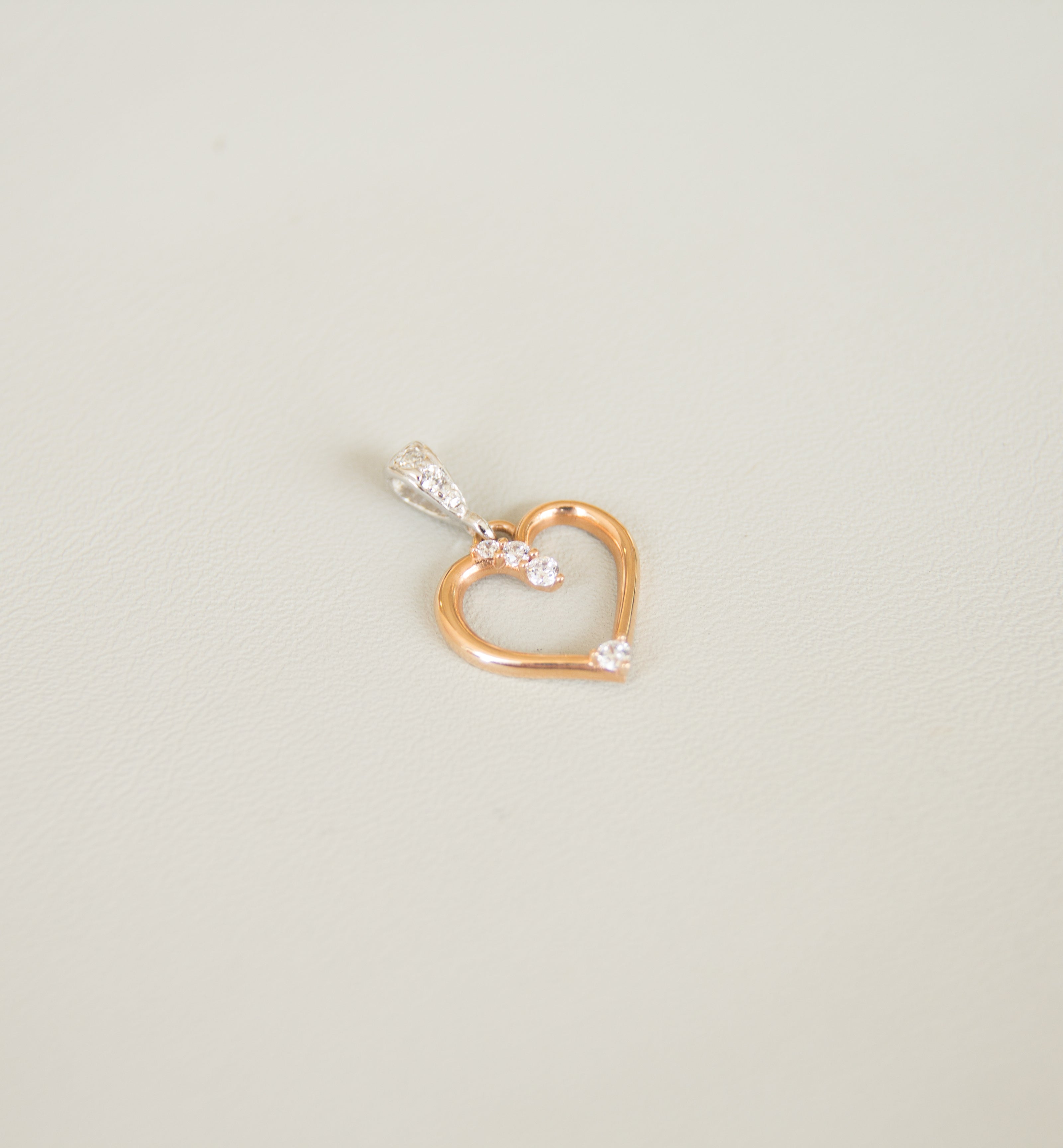 18ct Rose Gold Heart Pendant with Cubic Zircon Stones