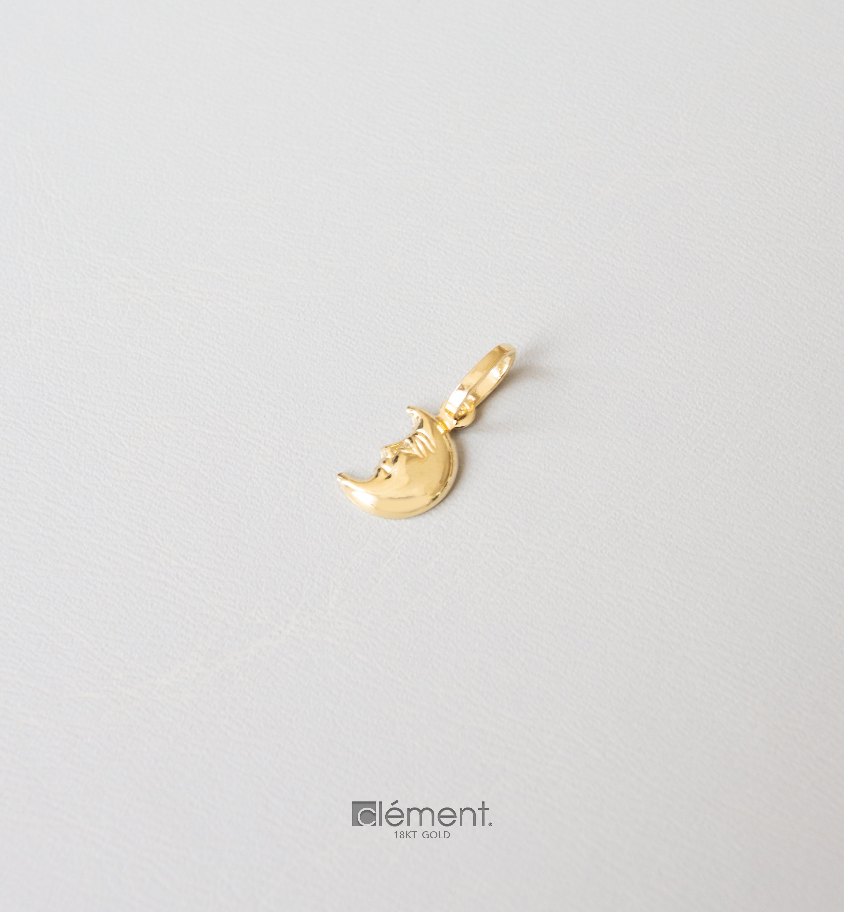 18ct Yellow Gold Moon Pendant