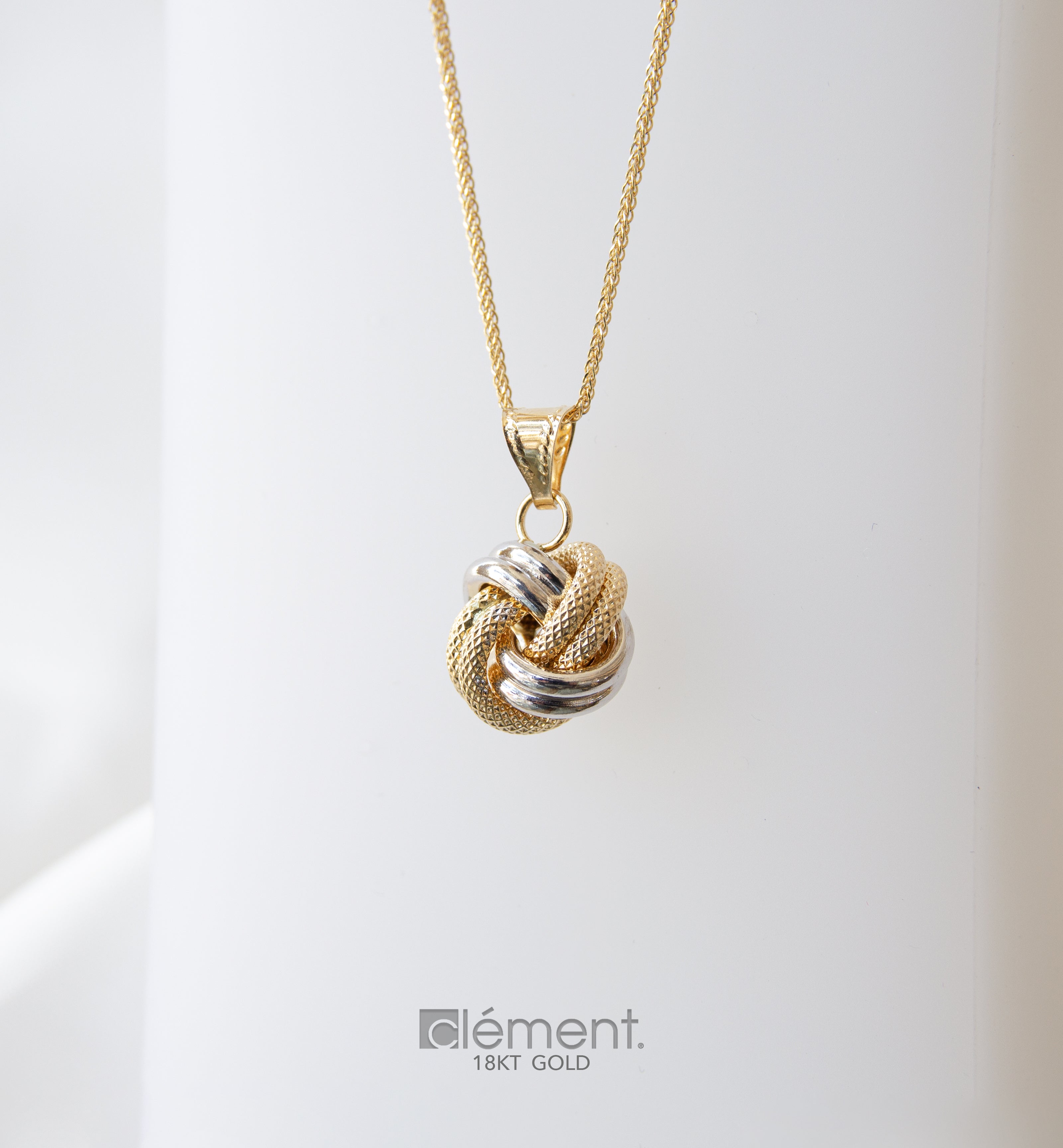 18ct Gold Two-Tone Pendant